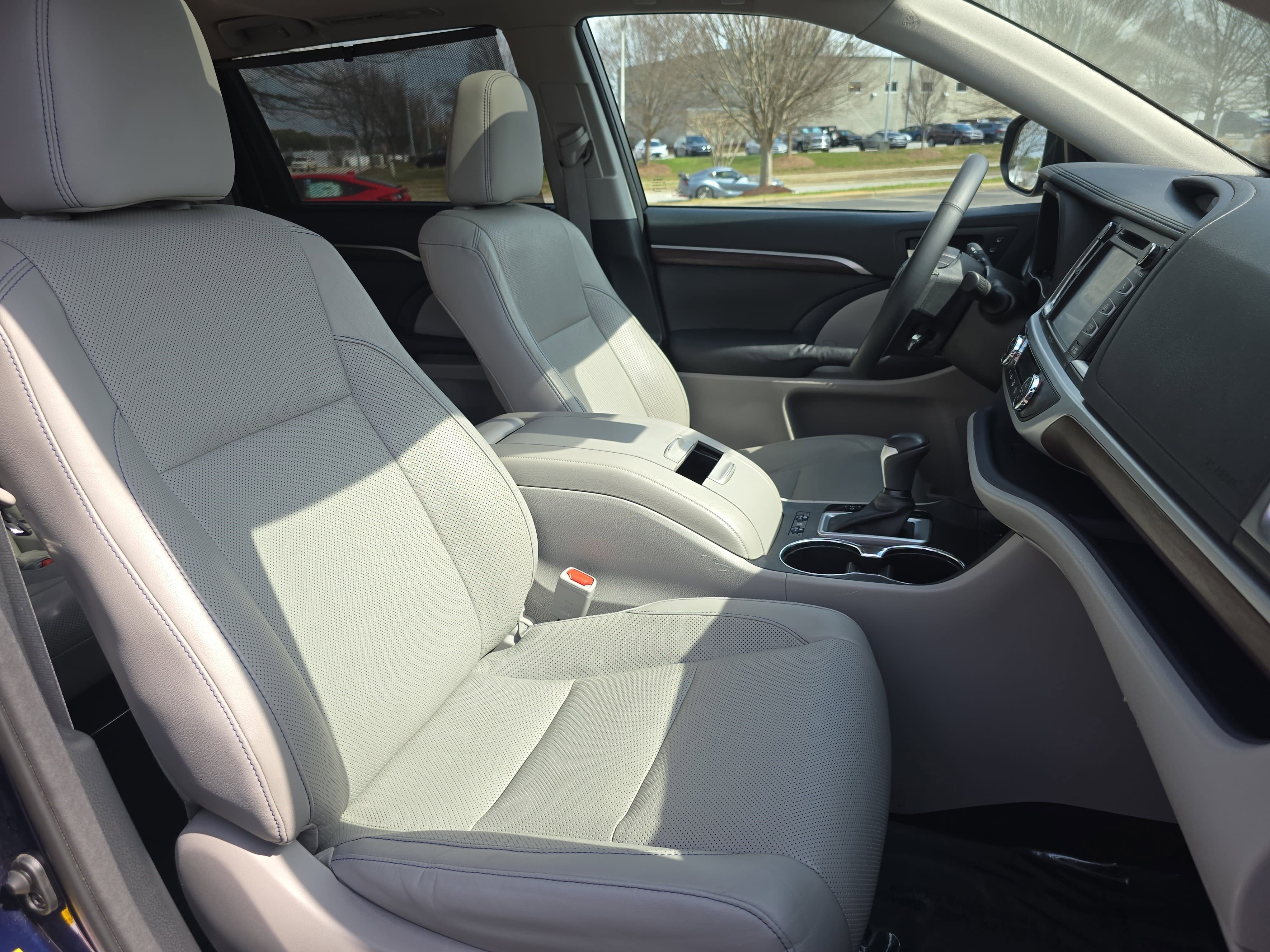 2014 Toyota Highlander FWD 4dr V6 Limited