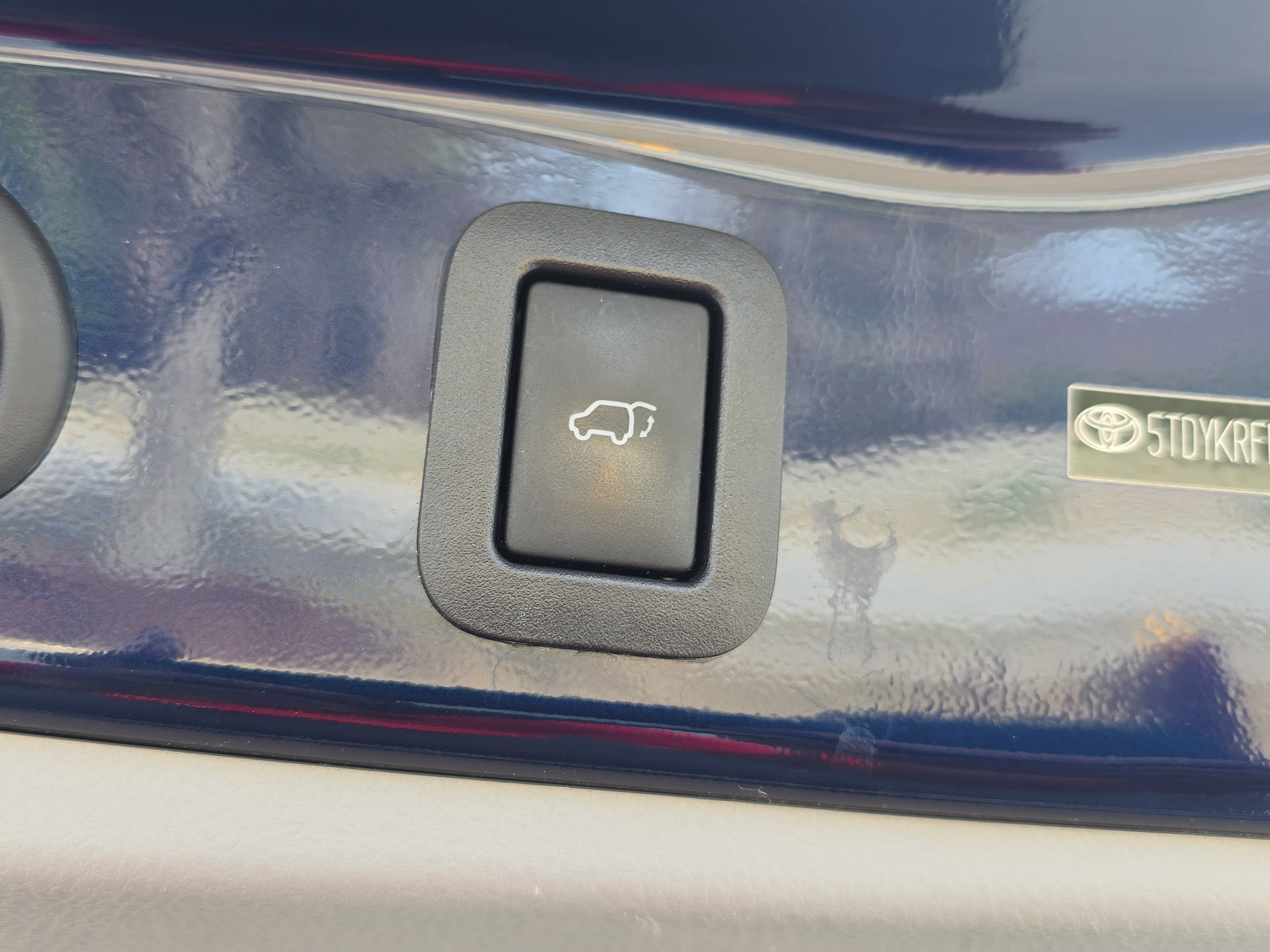 2014 Toyota Highlander FWD 4dr V6 Limited