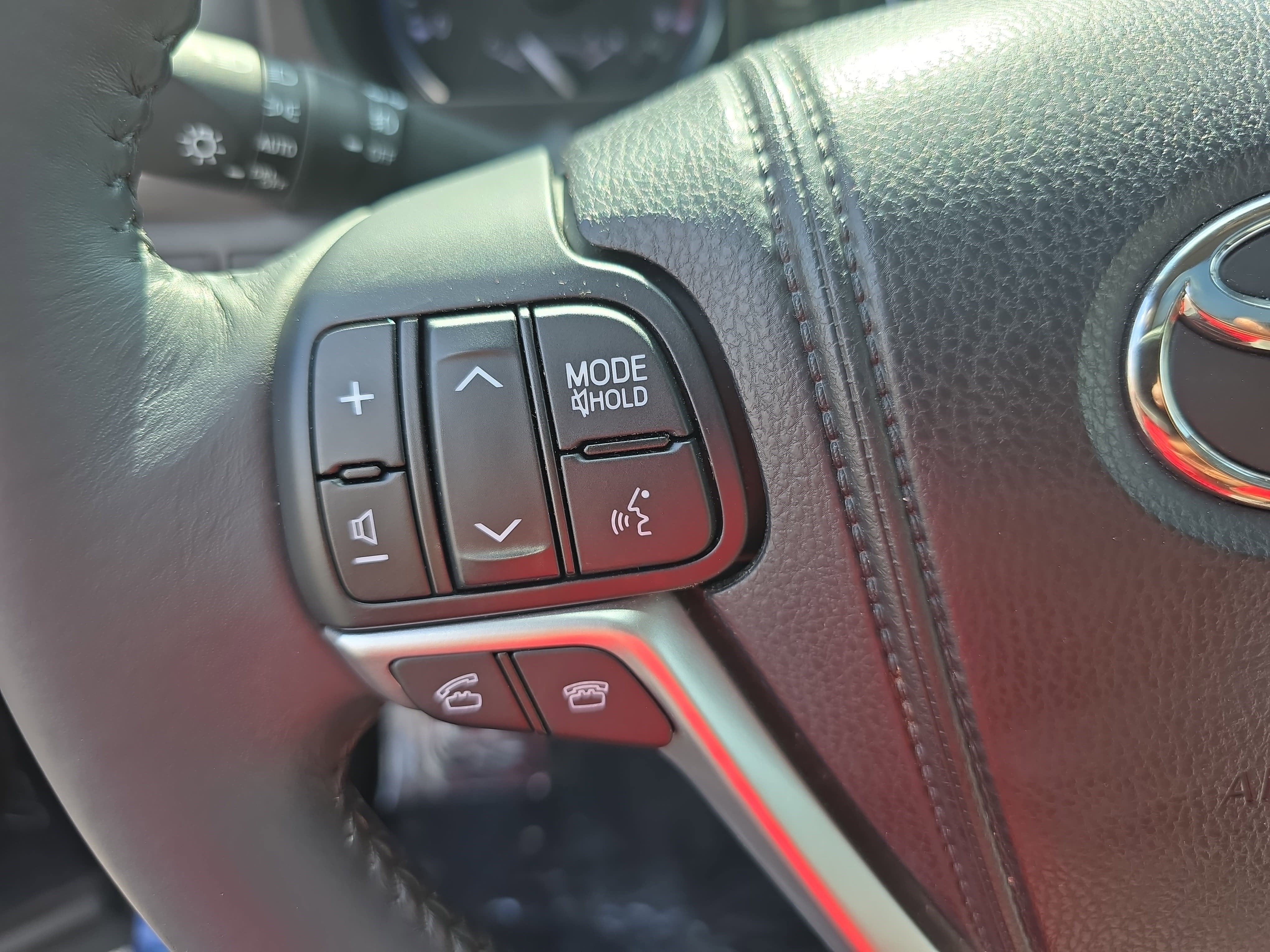 2014 Toyota Highlander FWD 4dr V6 Limited