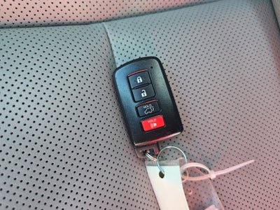 2014 Toyota Highlander FWD 4dr V6 Limited