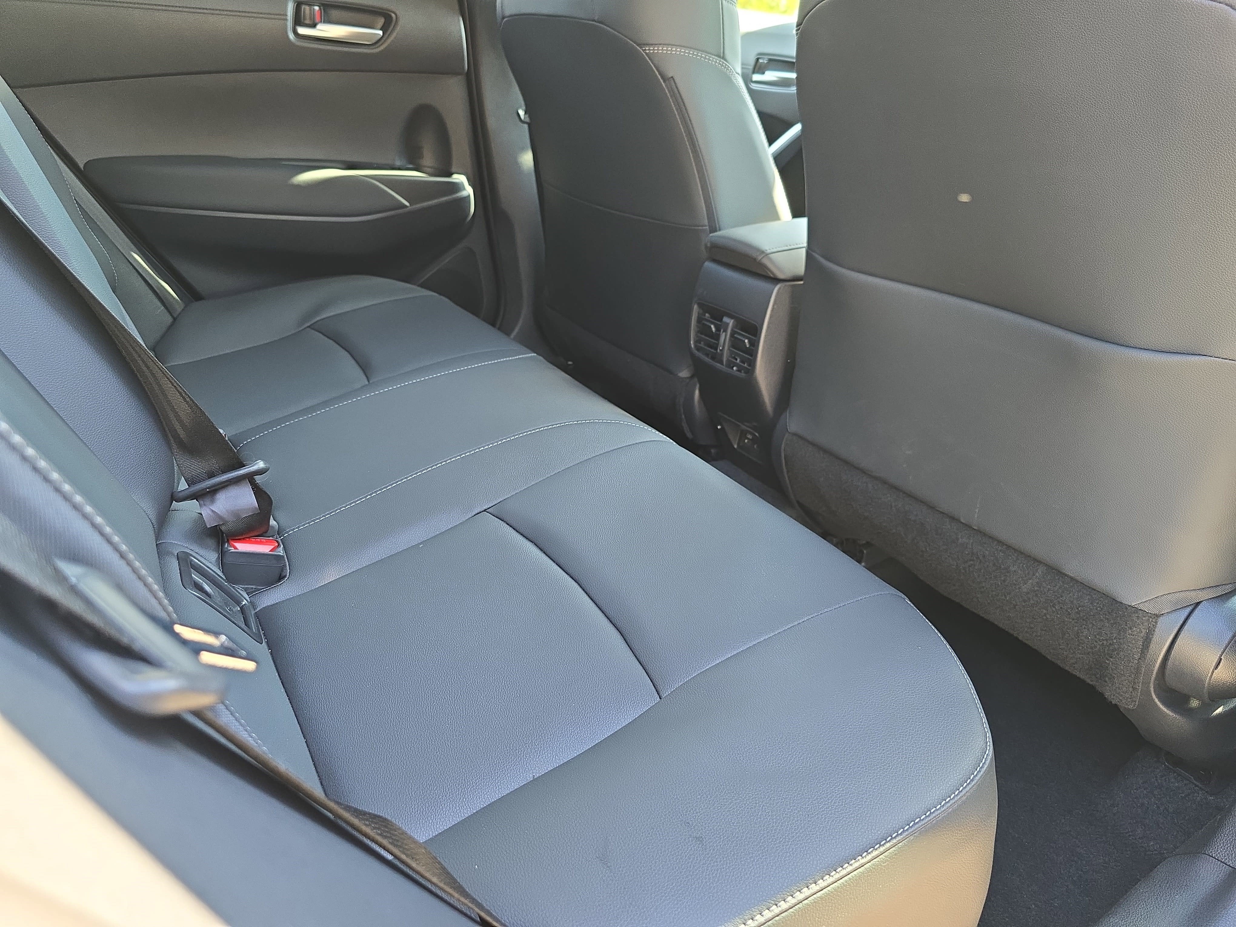 2025 Toyota Corolla Cross XLE 4WD