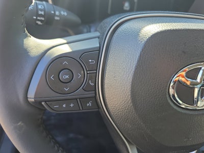 2025 Toyota Corolla Cross XLE 4WD