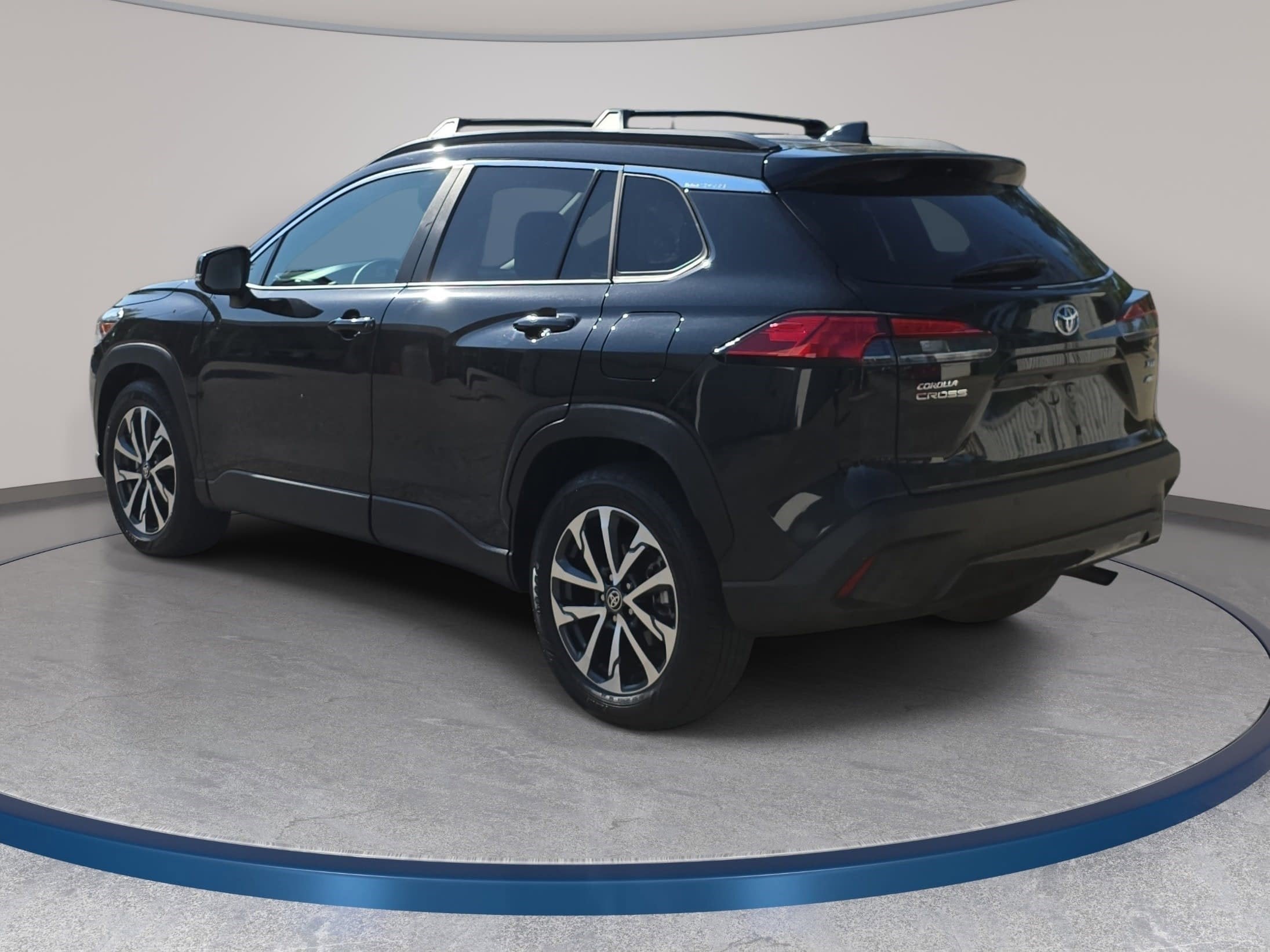 2025 Toyota Corolla Cross XLE 4WD
