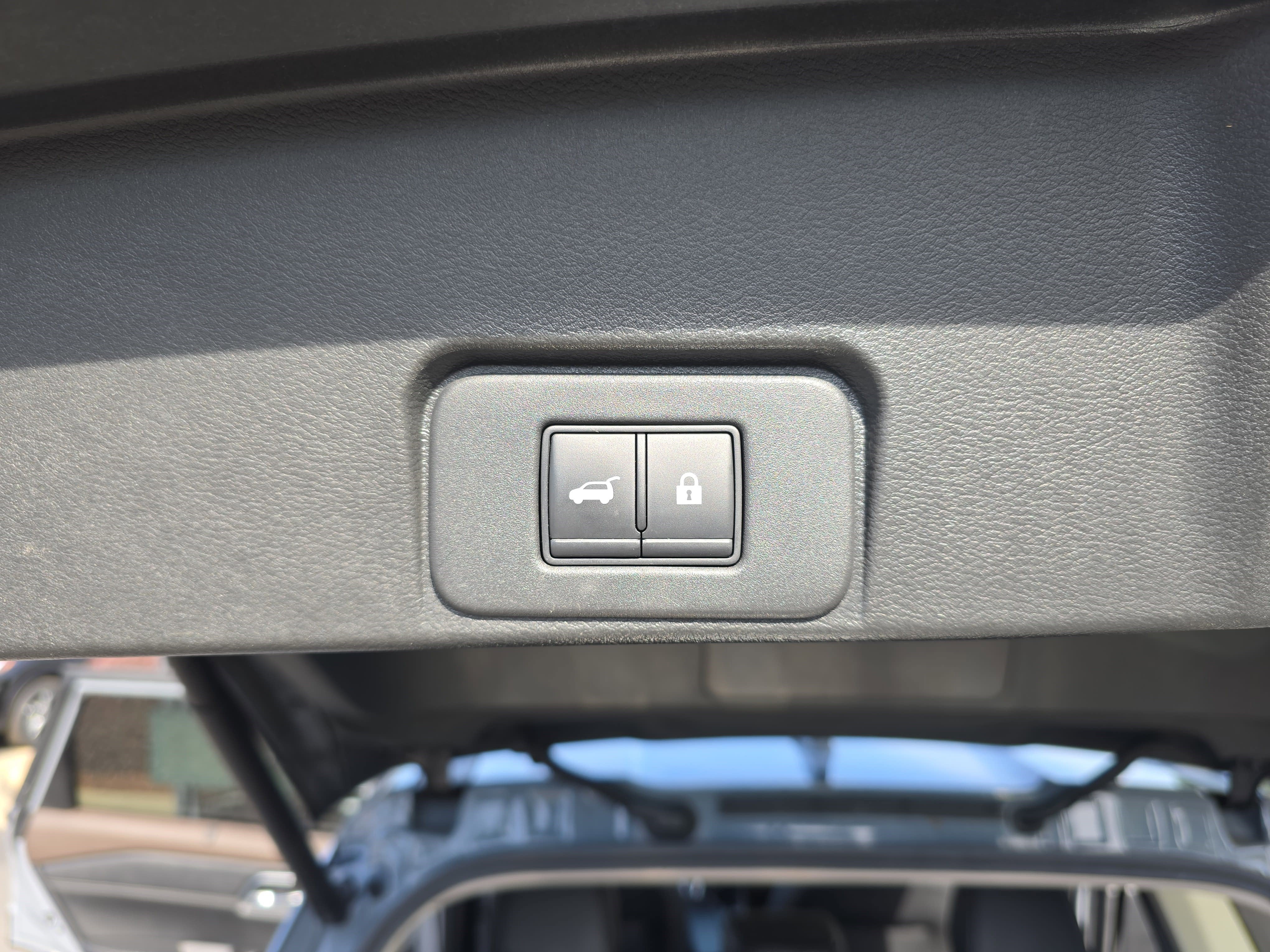 2022 Nissan Rogue AWD Platinum