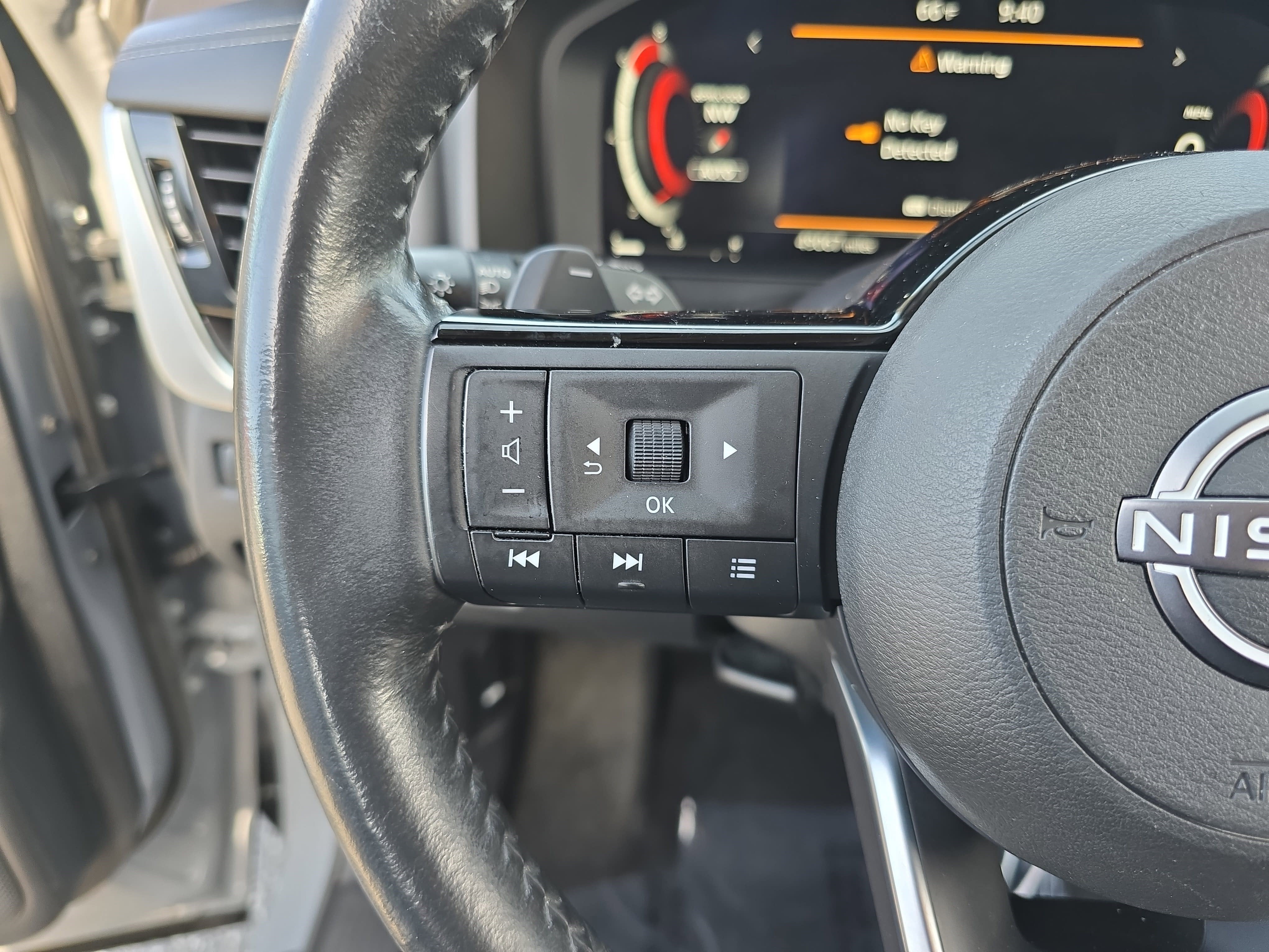 2022 Nissan Rogue AWD Platinum