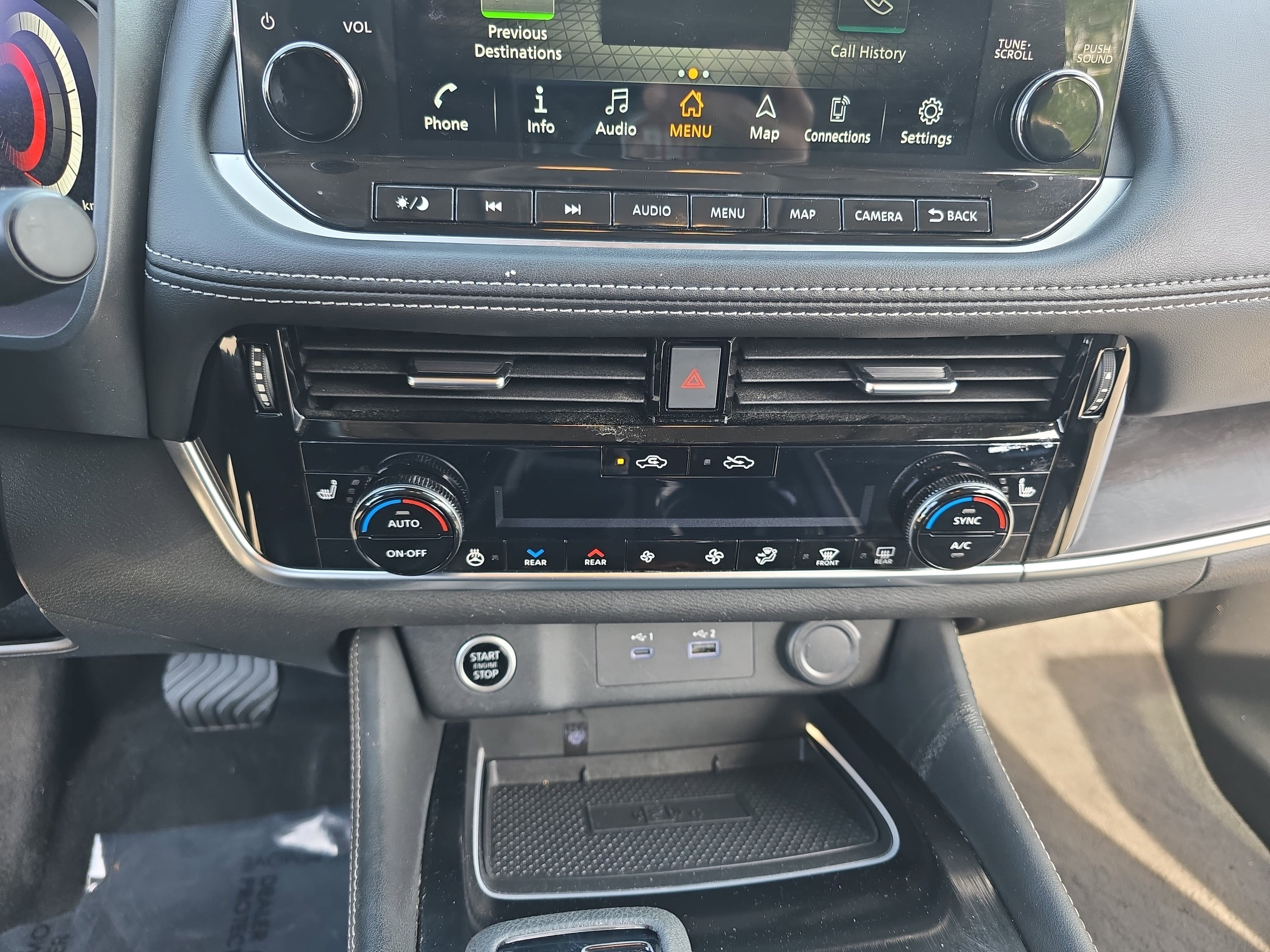 2022 Nissan Rogue AWD Platinum