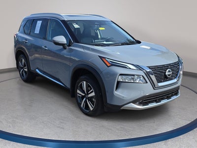 2022 Nissan Rogue AWD Platinum