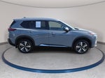 2022 Nissan Rogue AWD Platinum