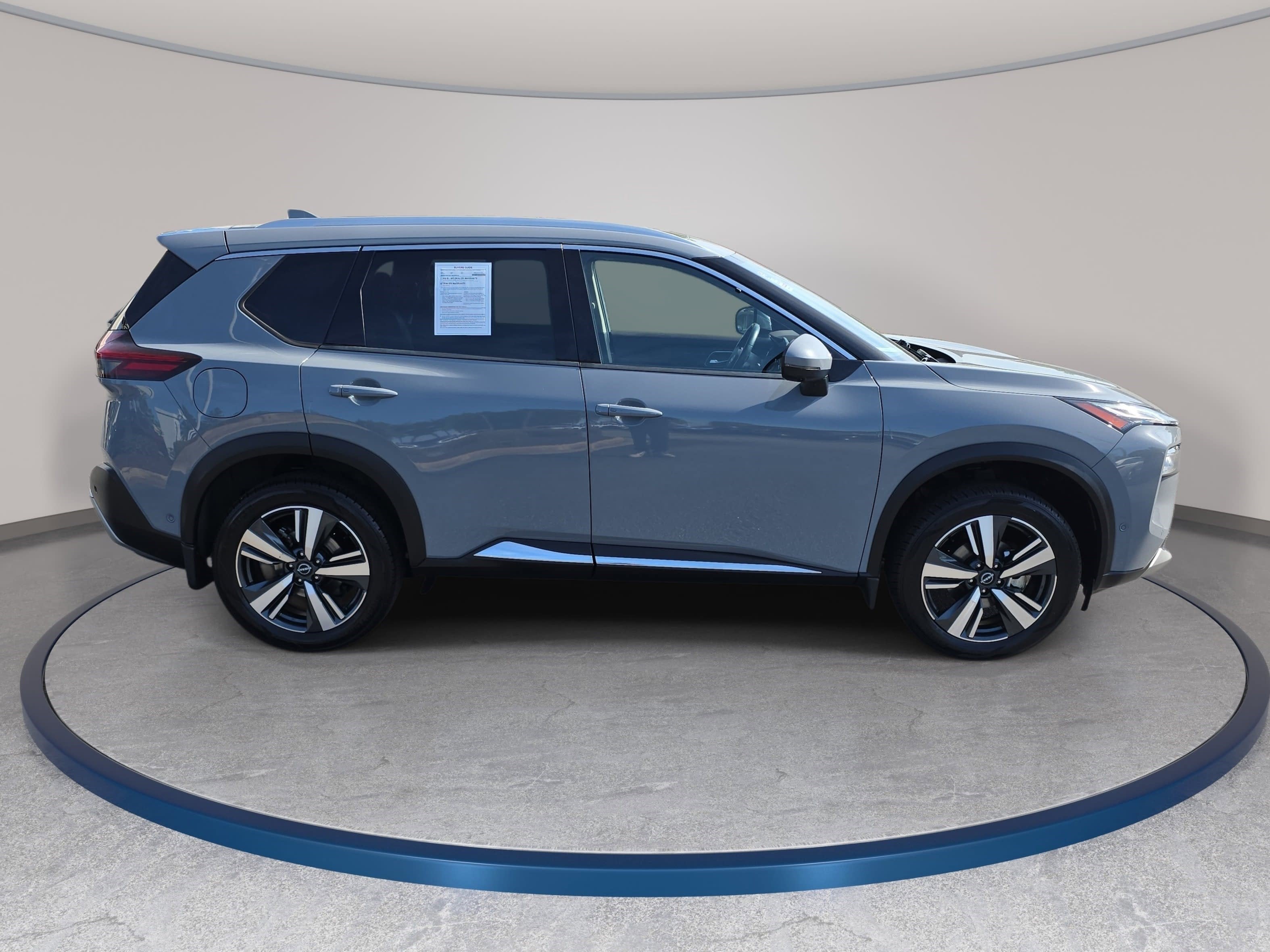 2022 Nissan Rogue AWD Platinum