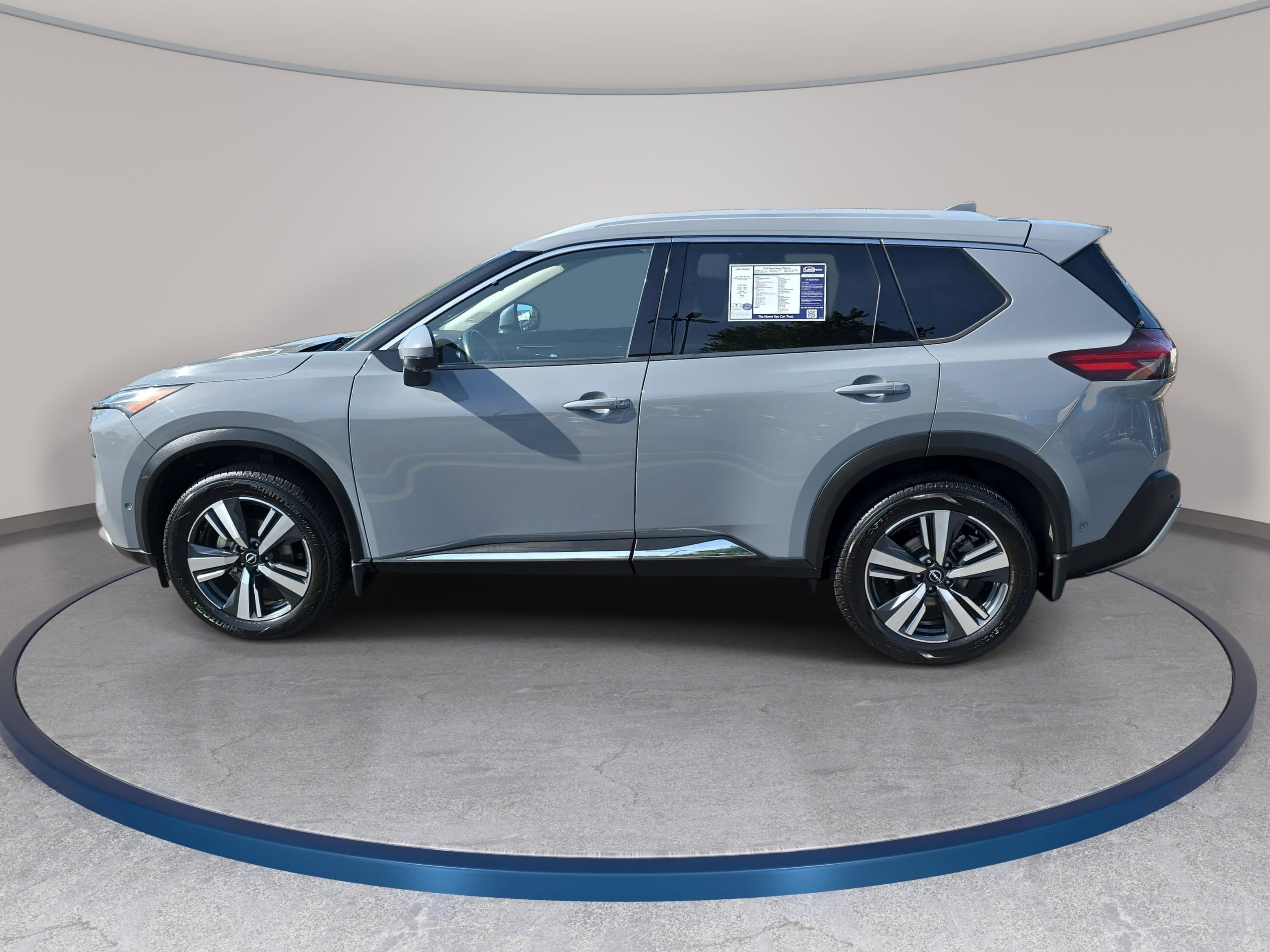 2022 Nissan Rogue AWD Platinum