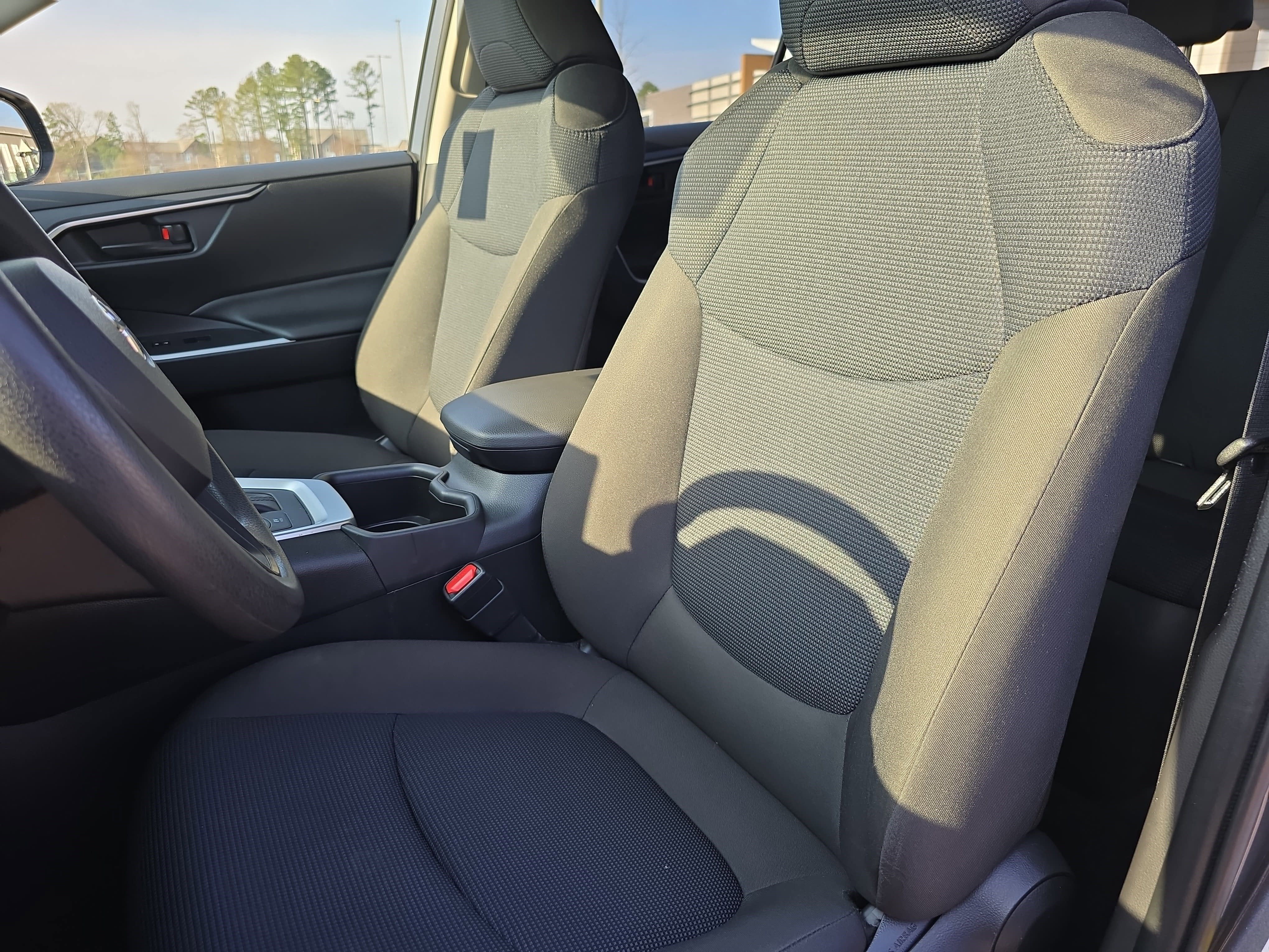 2024 Toyota RAV4 Hybrid LE AWD