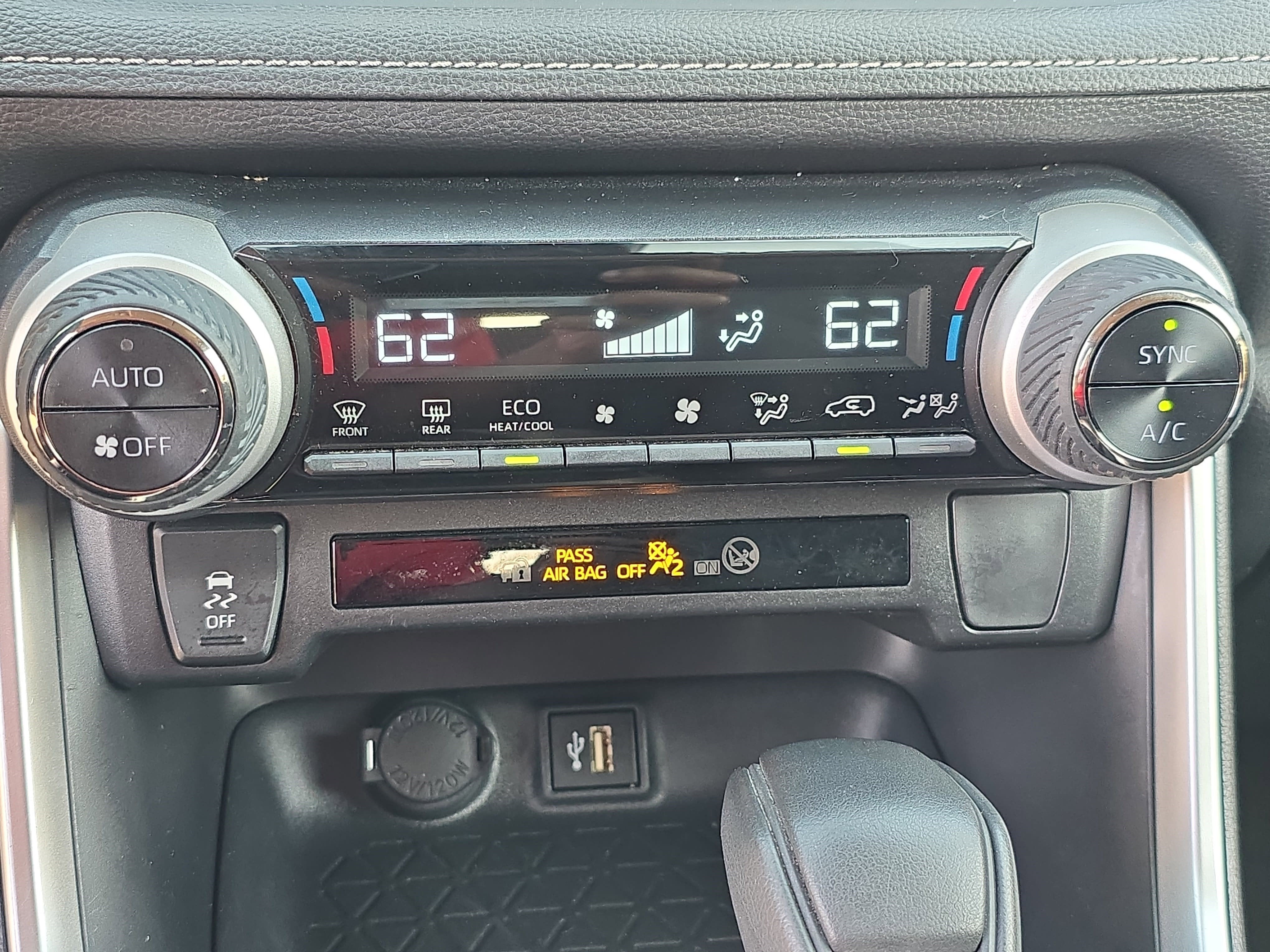 2024 Toyota RAV4 Hybrid LE AWD