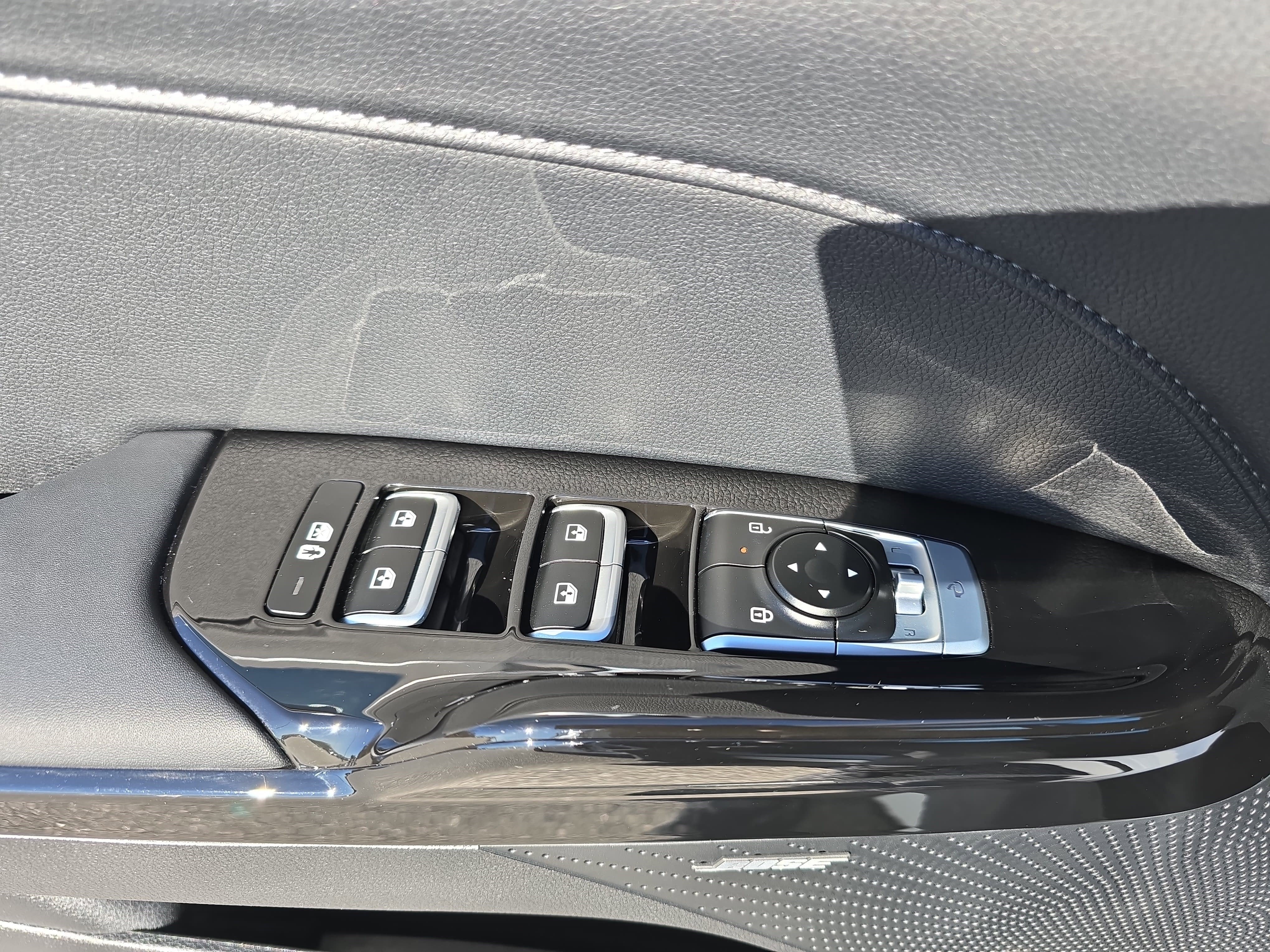 2025 Kia K5 EX Auto FWD