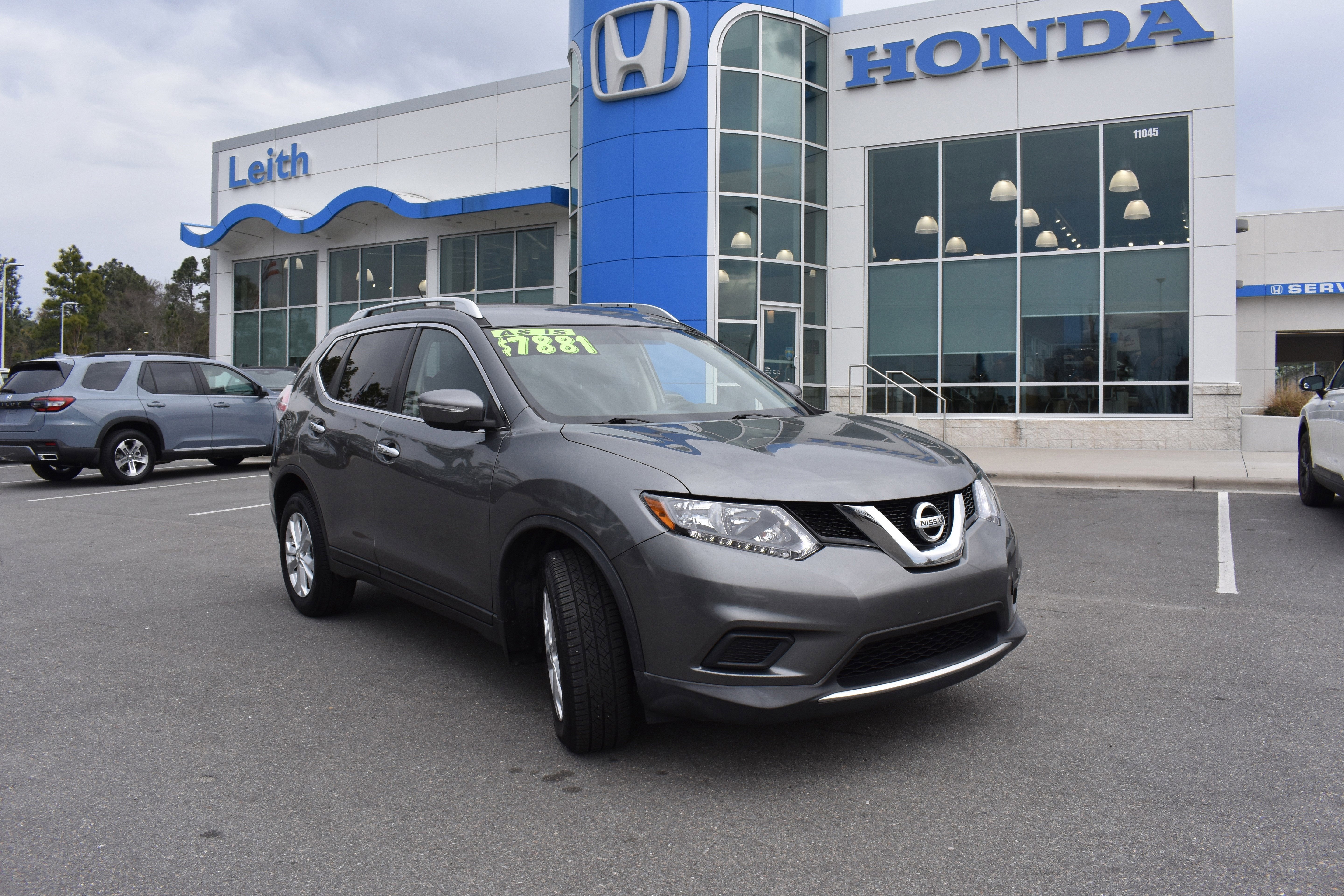 2015 Nissan Rogue FWD 4dr SV