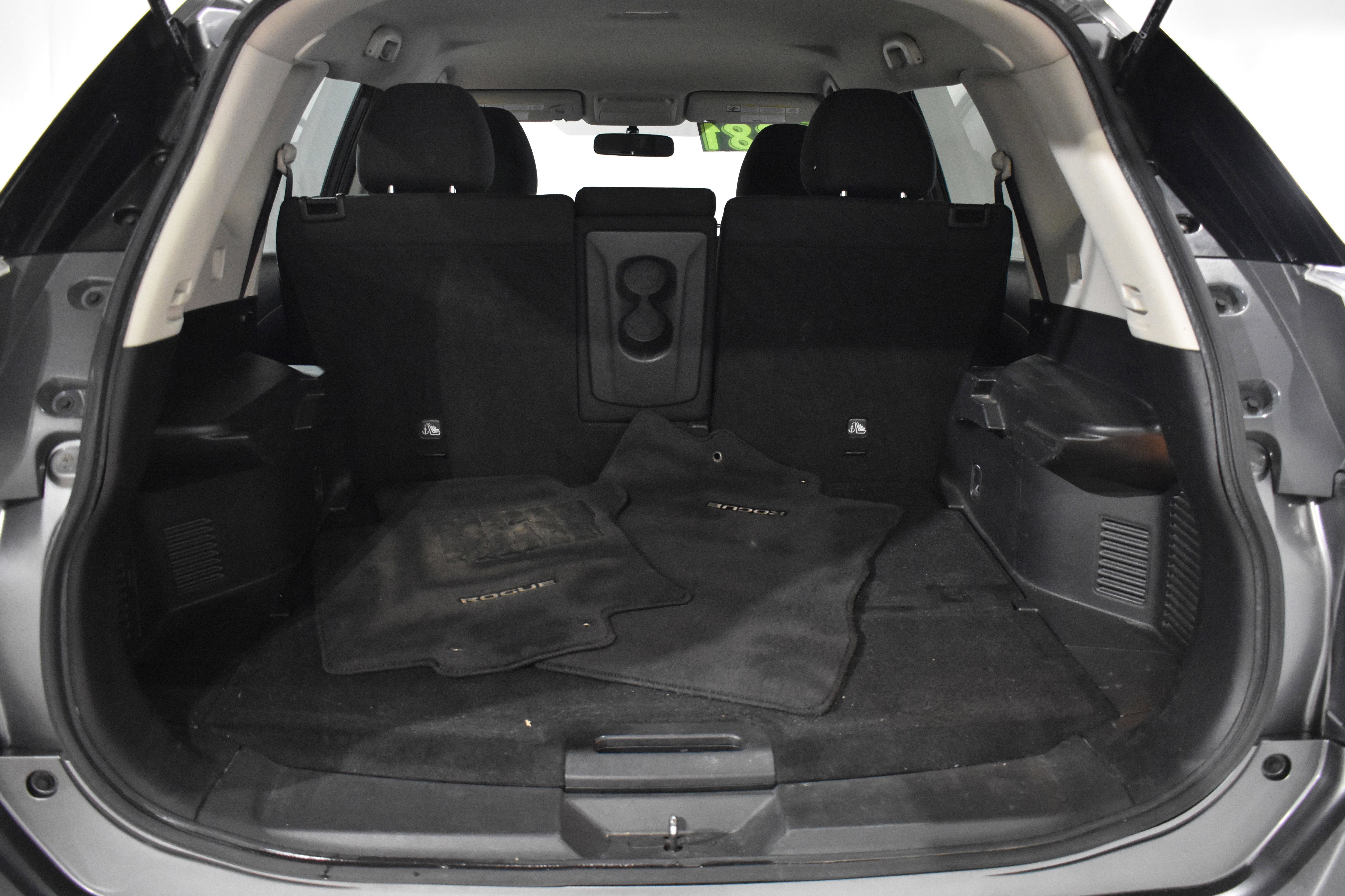 2015 Nissan Rogue FWD 4dr SV