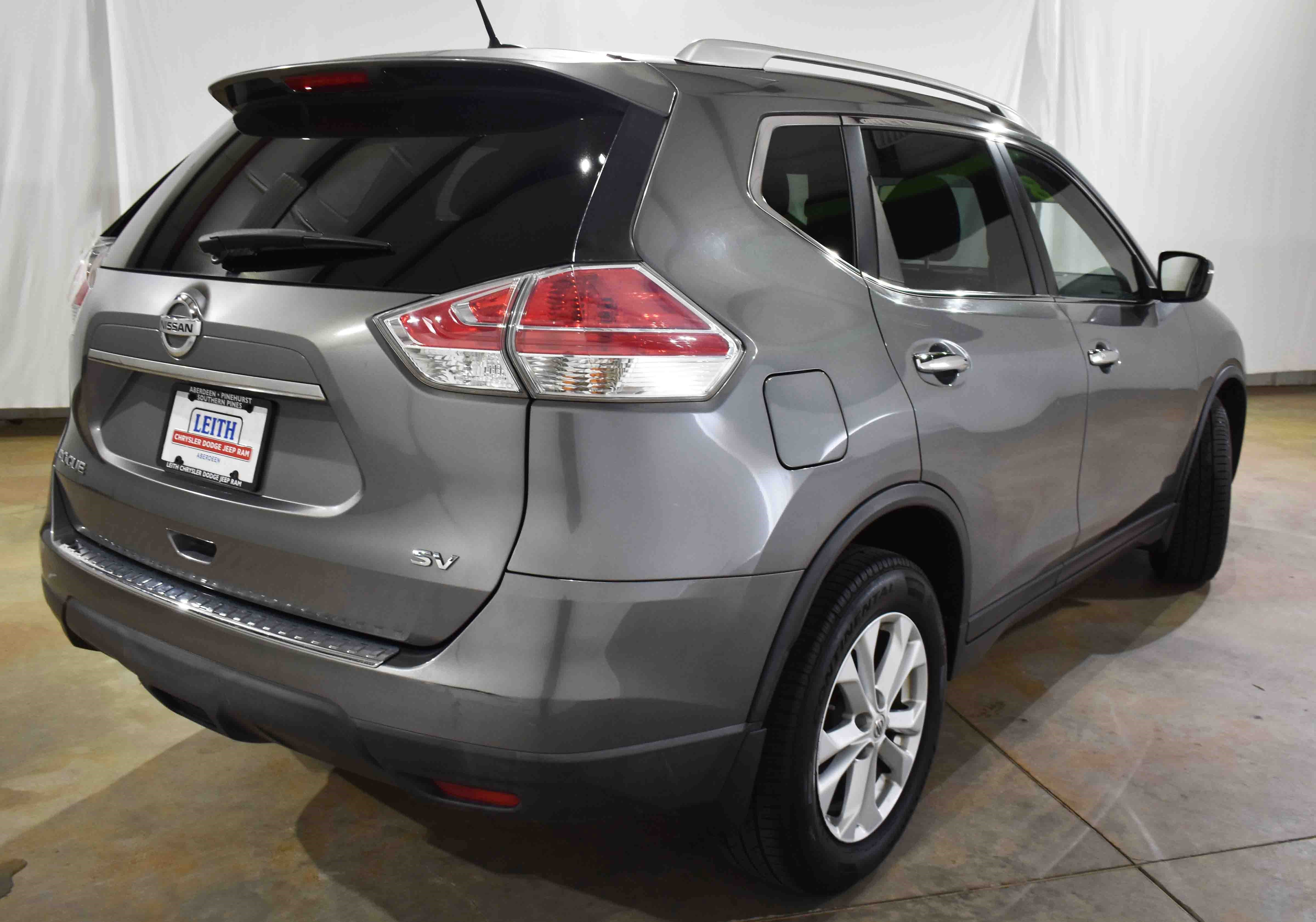 2015 Nissan Rogue FWD 4dr SV