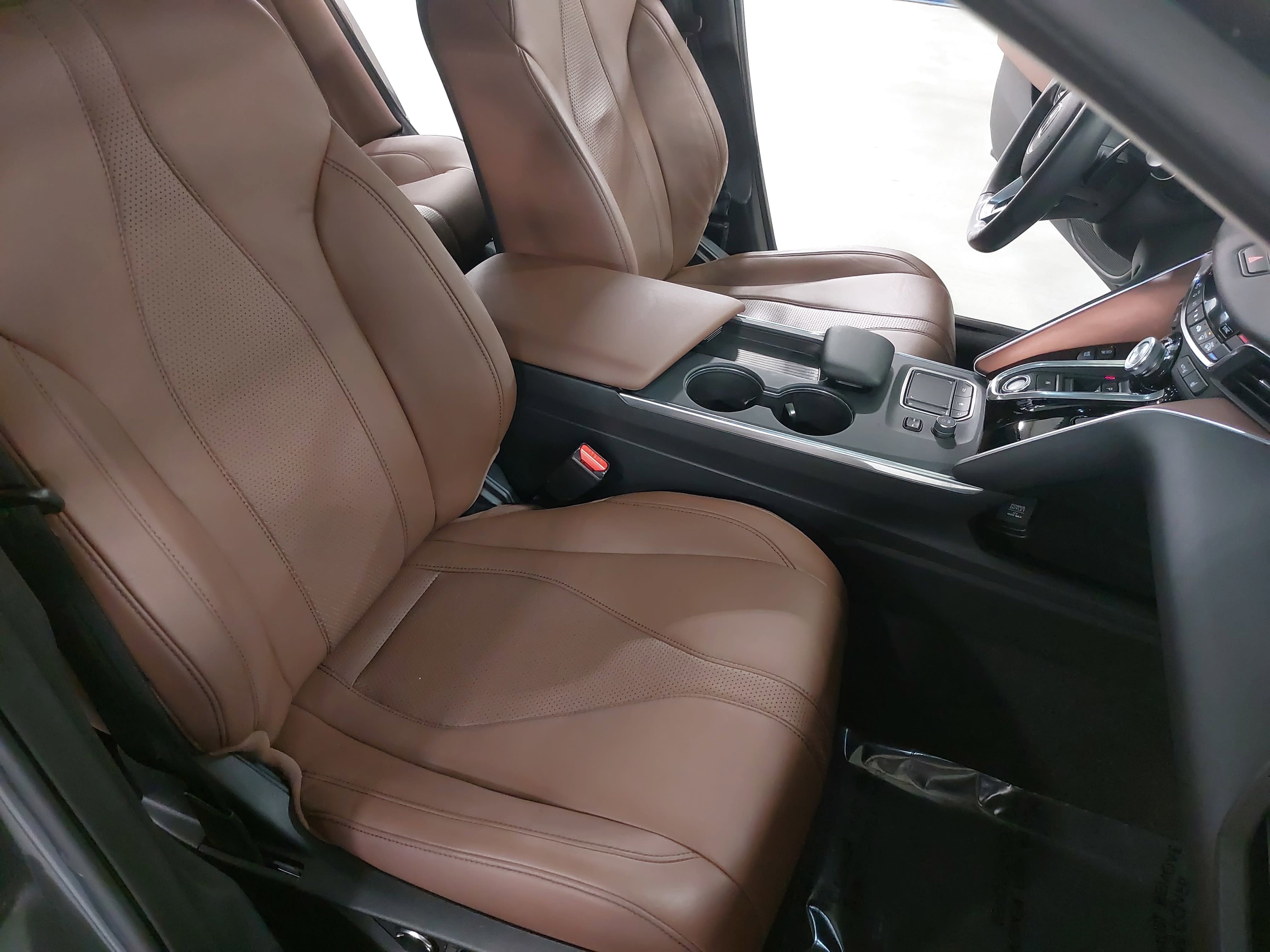 2023 Acura TLX w/Technology Package