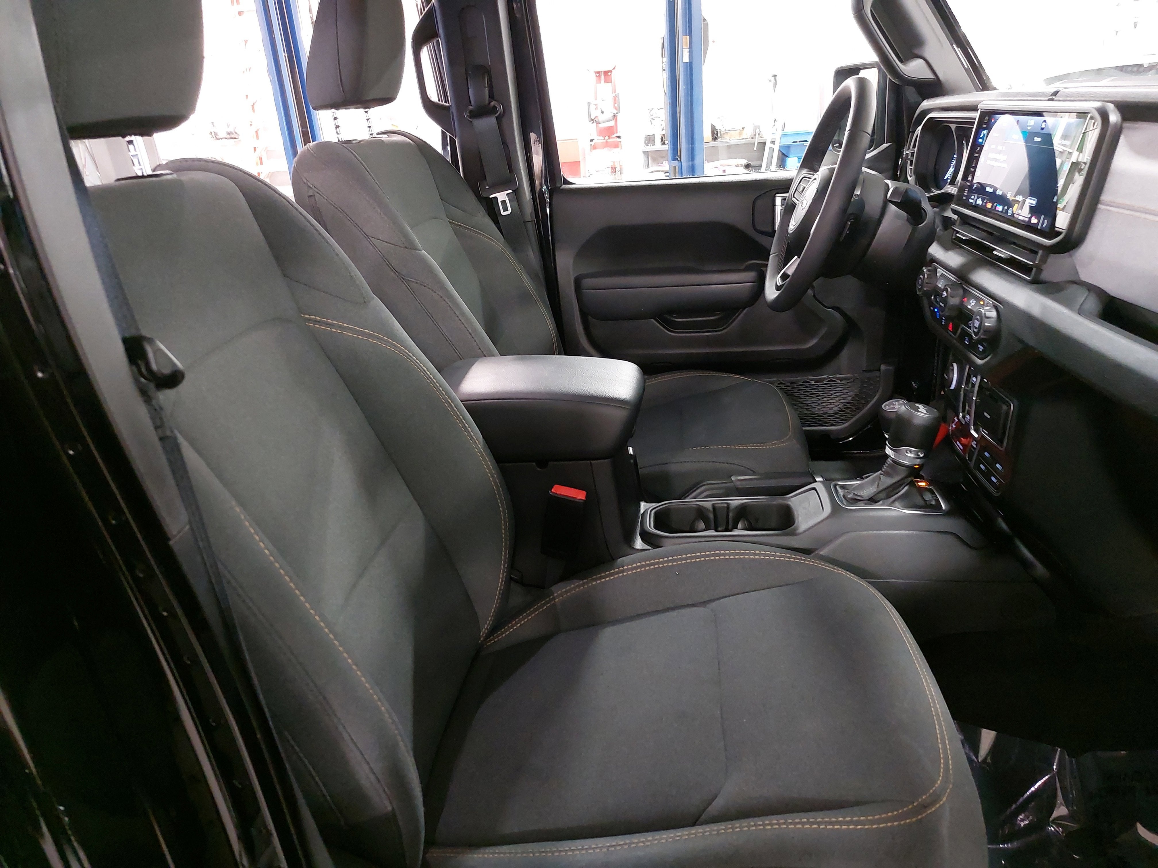 2025 Jeep Wrangler 4xe Willys