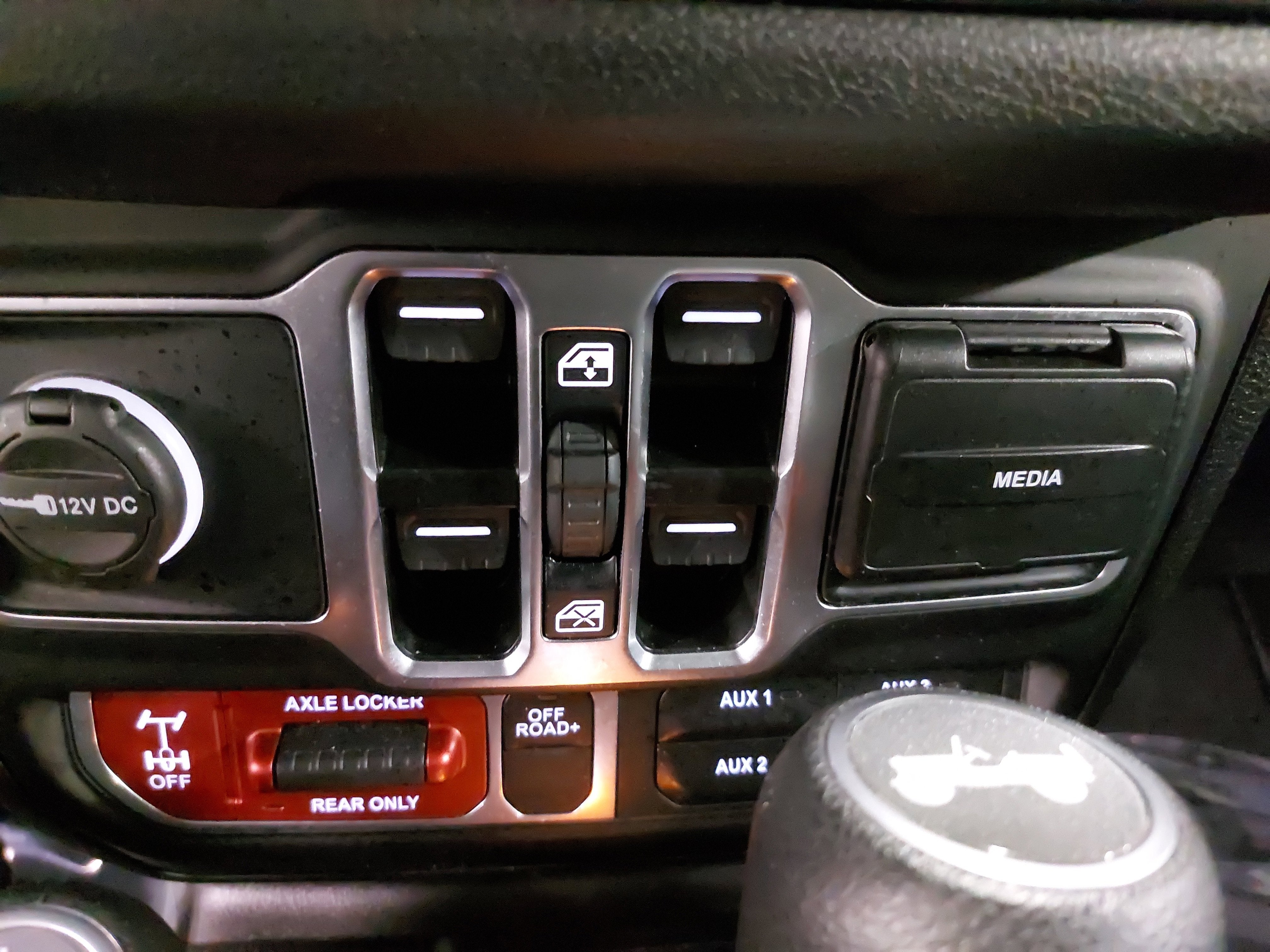 2025 Jeep Wrangler 4xe Willys