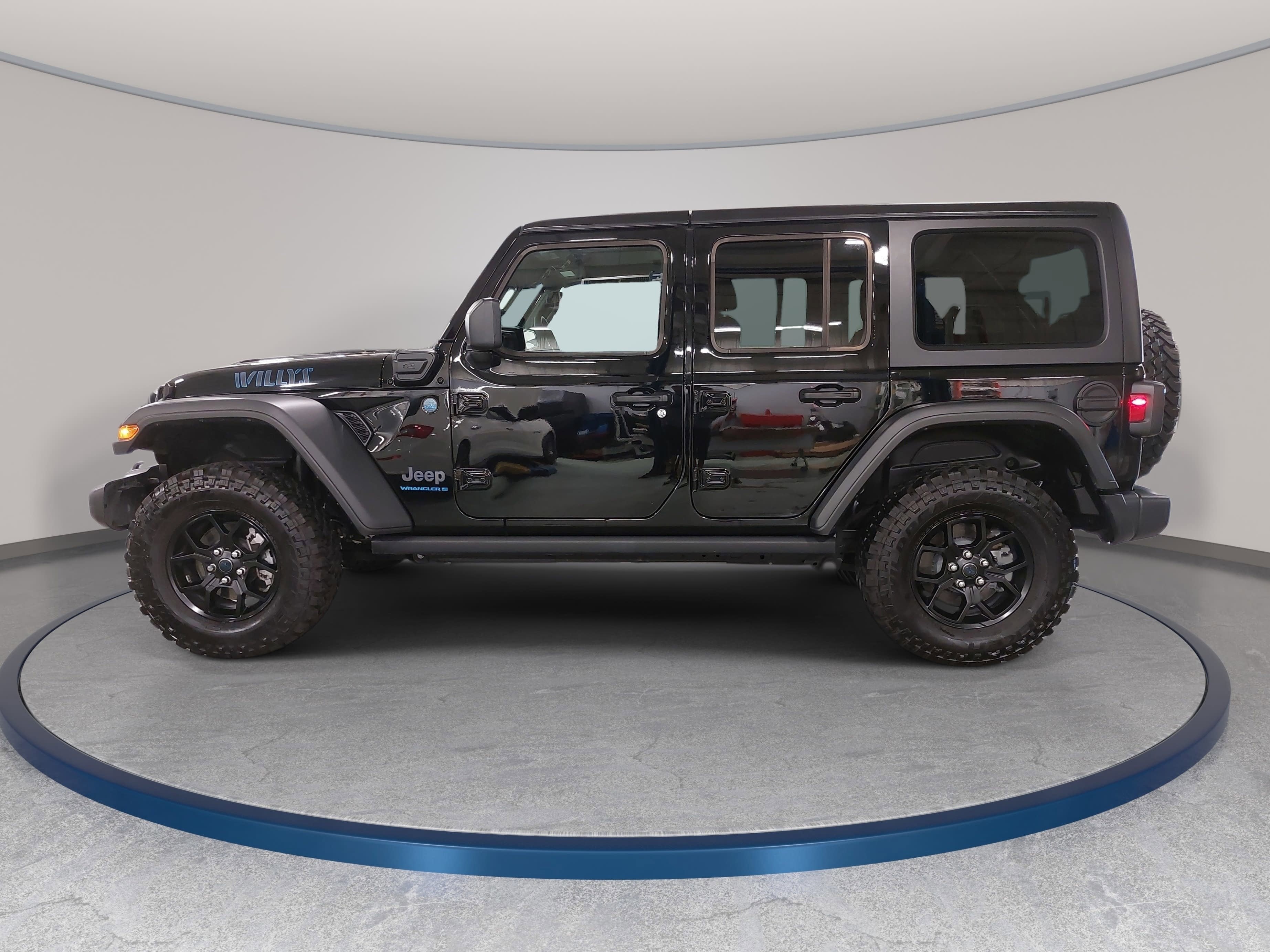 2025 Jeep Wrangler 4xe Willys