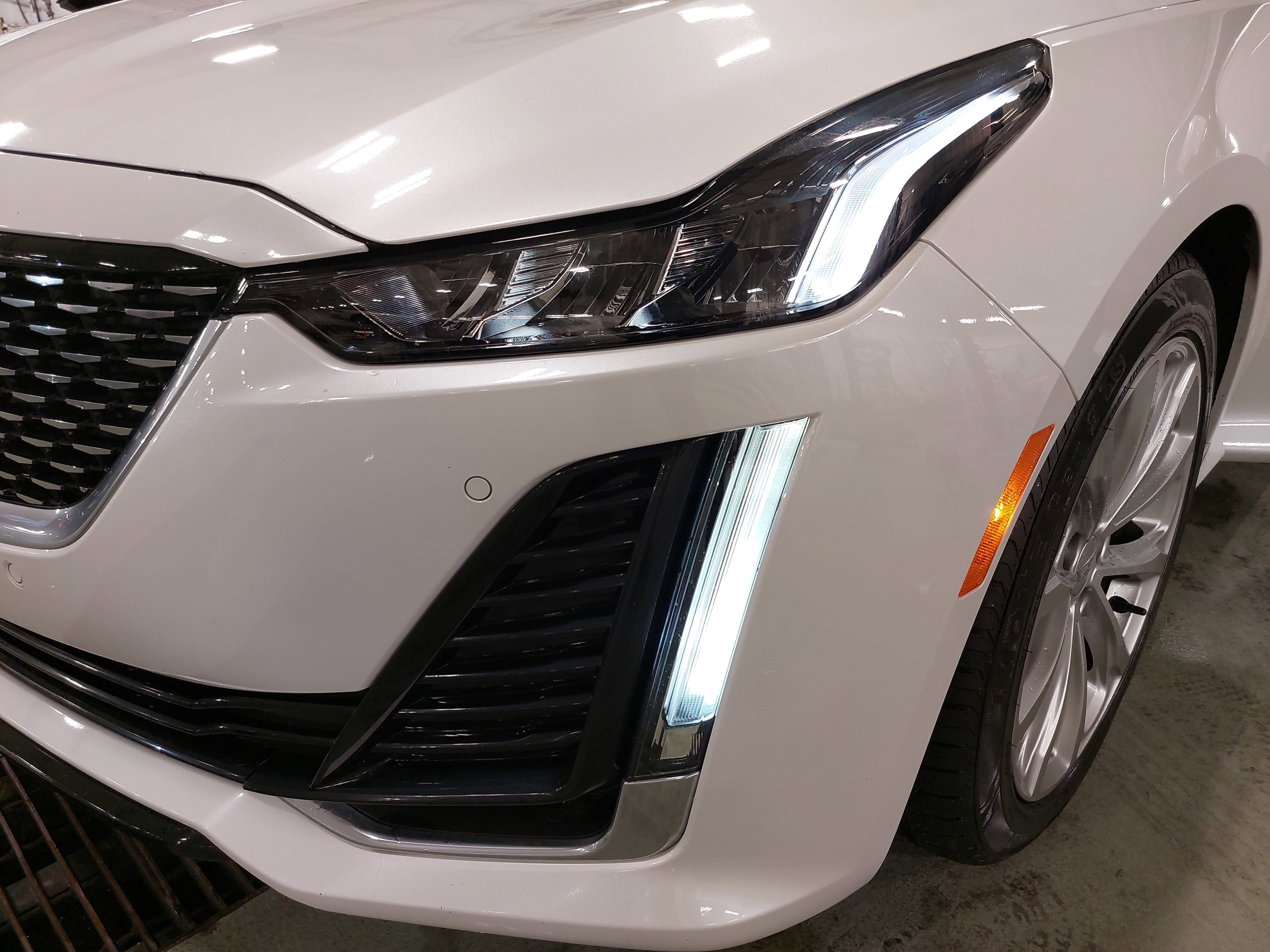 2022 Cadillac CT5 Premium Luxury