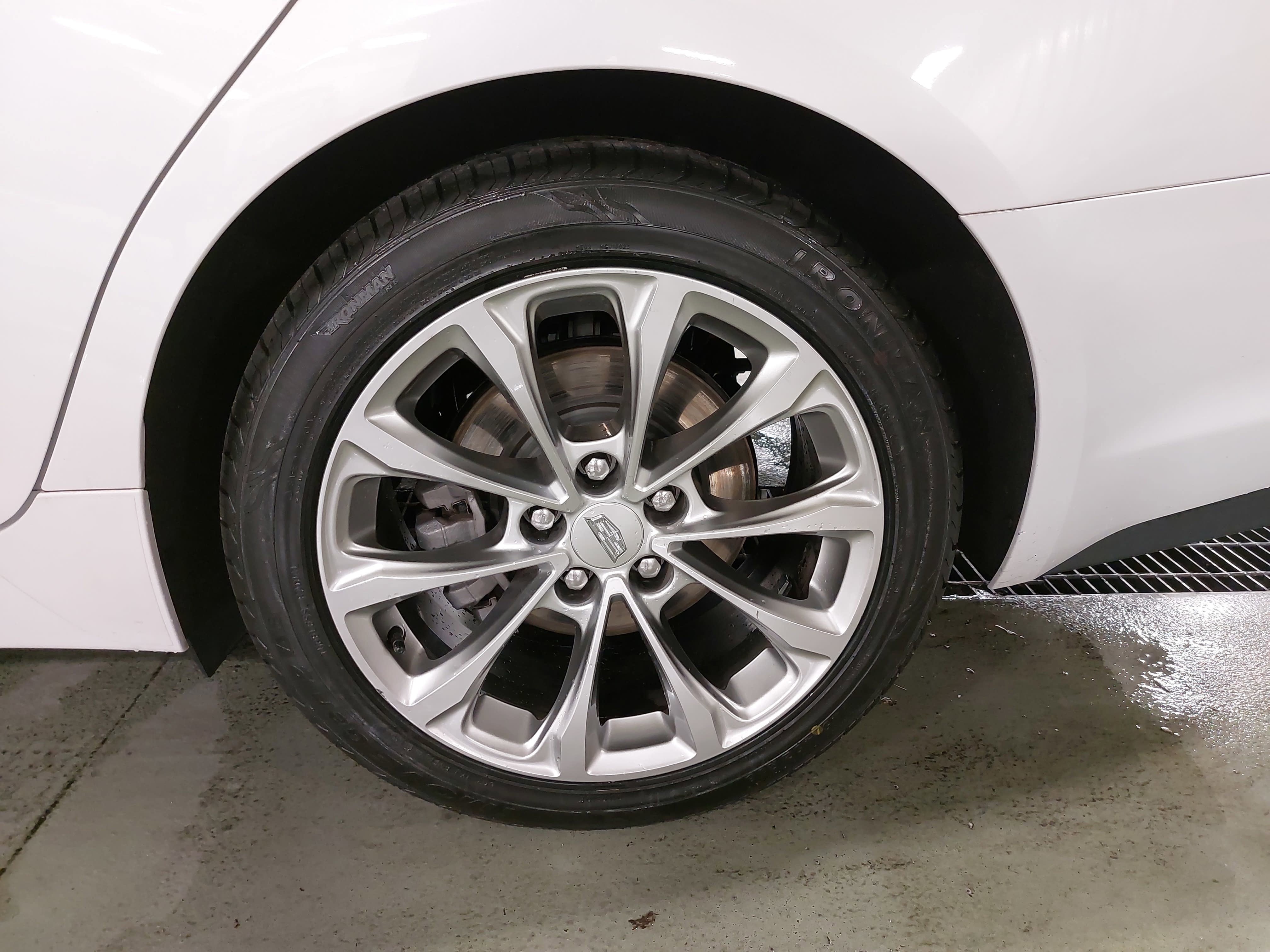 2022 Cadillac CT5 Premium Luxury