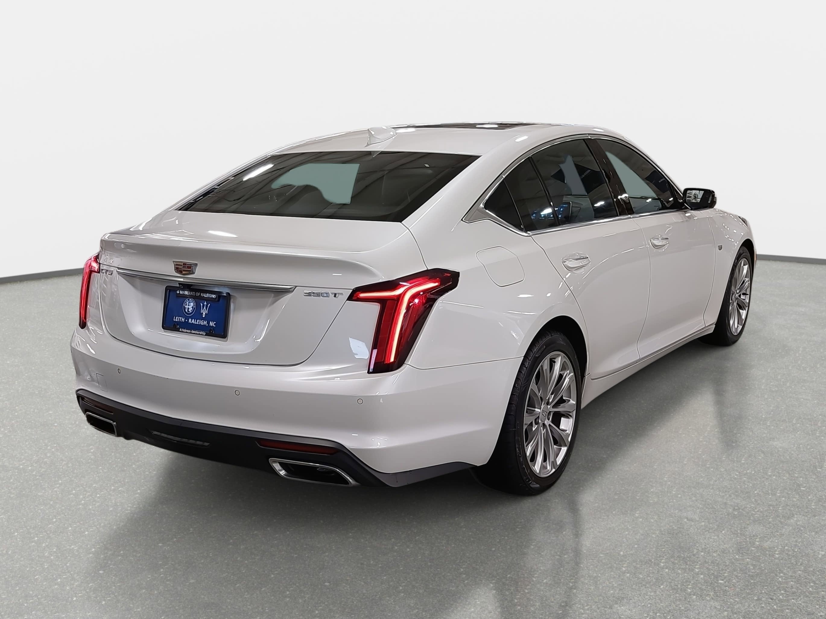 2022 Cadillac CT5 Premium Luxury