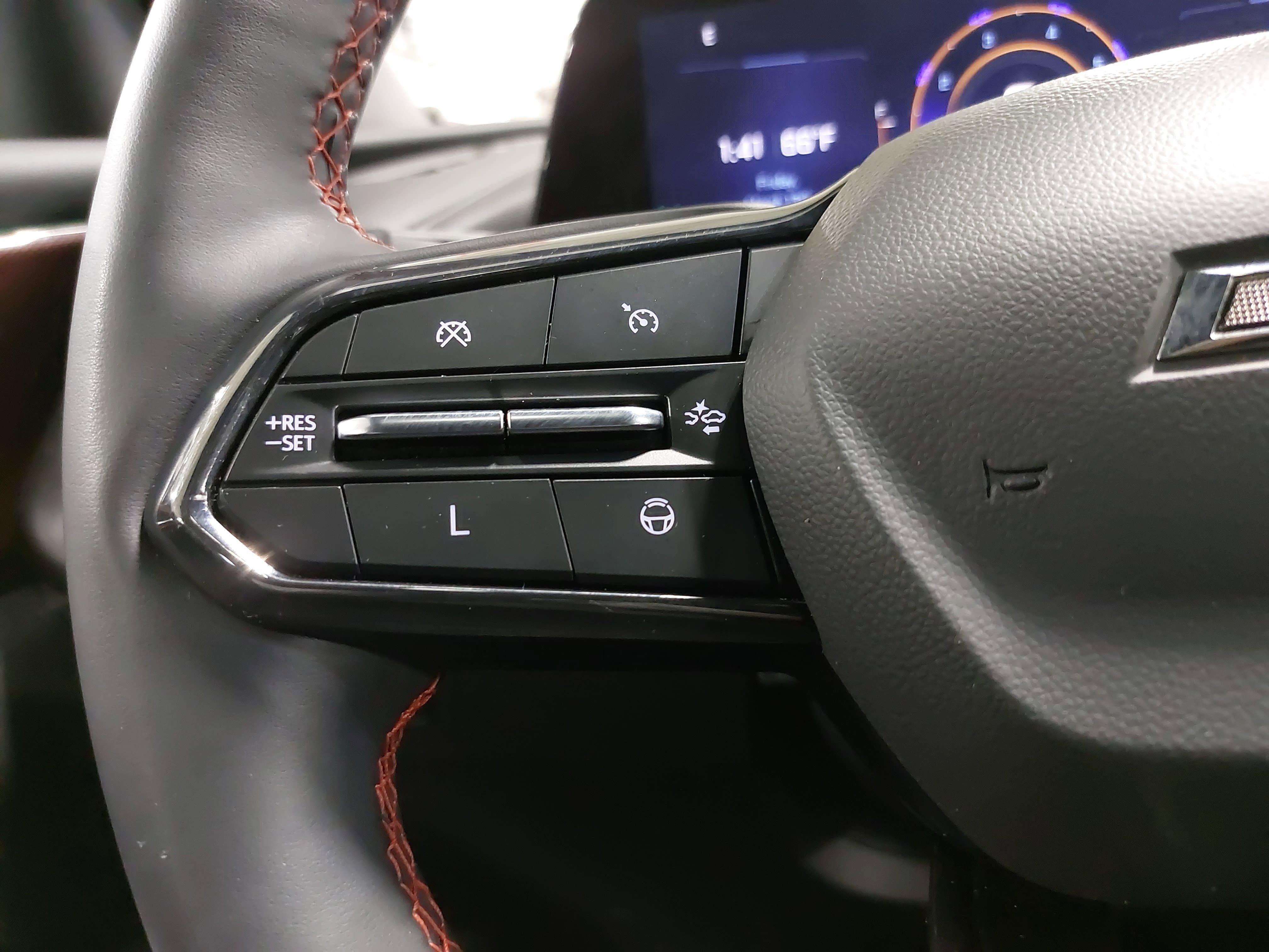 2024 Chevrolet Traverse FWD RS