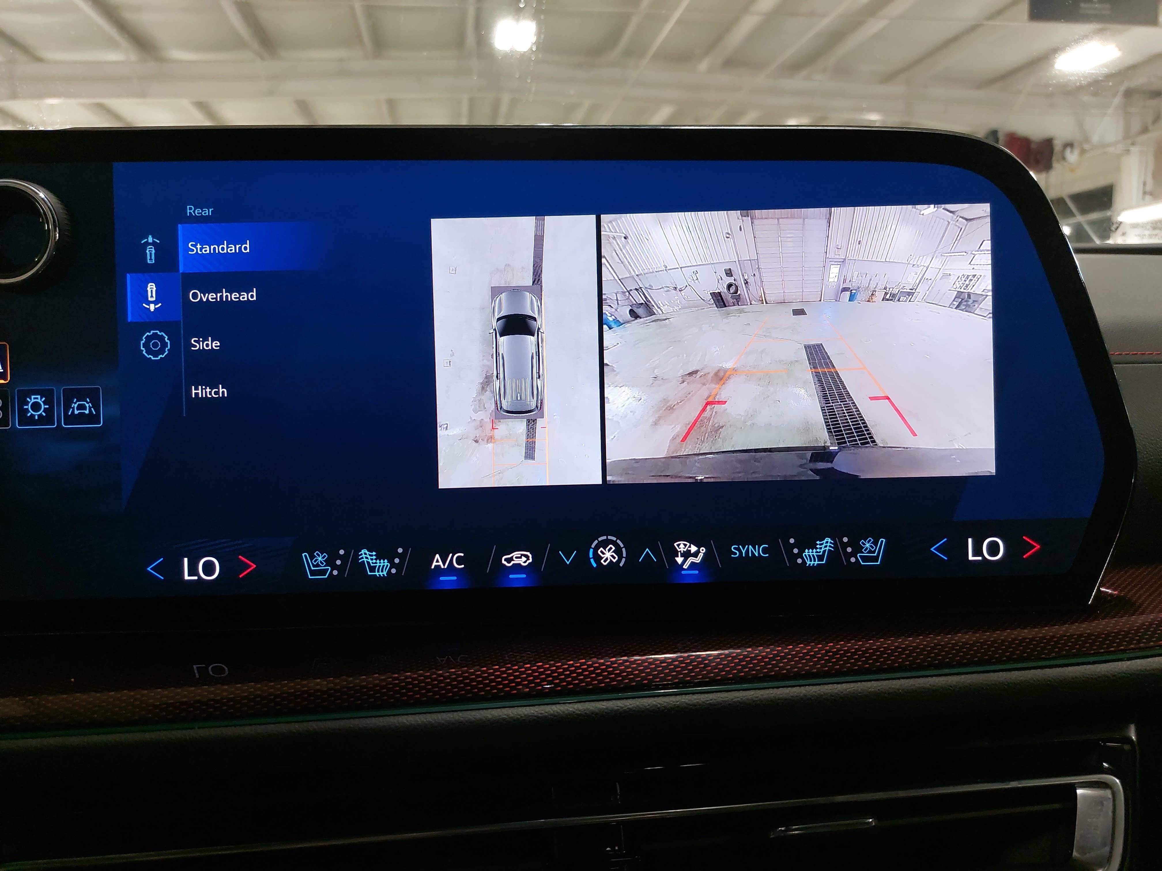 2024 Chevrolet Traverse FWD RS