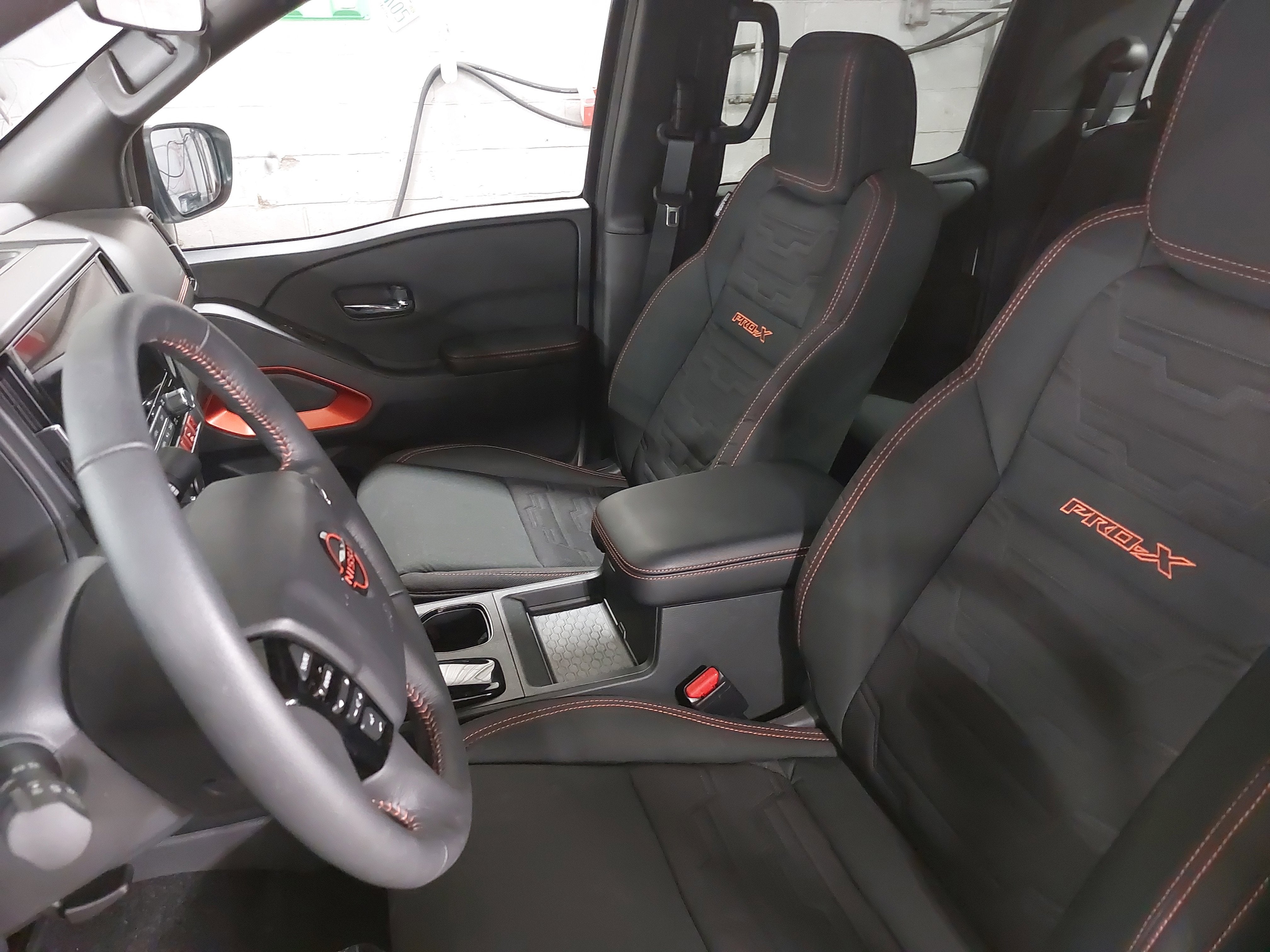 2025 Nissan Frontier PRO-X