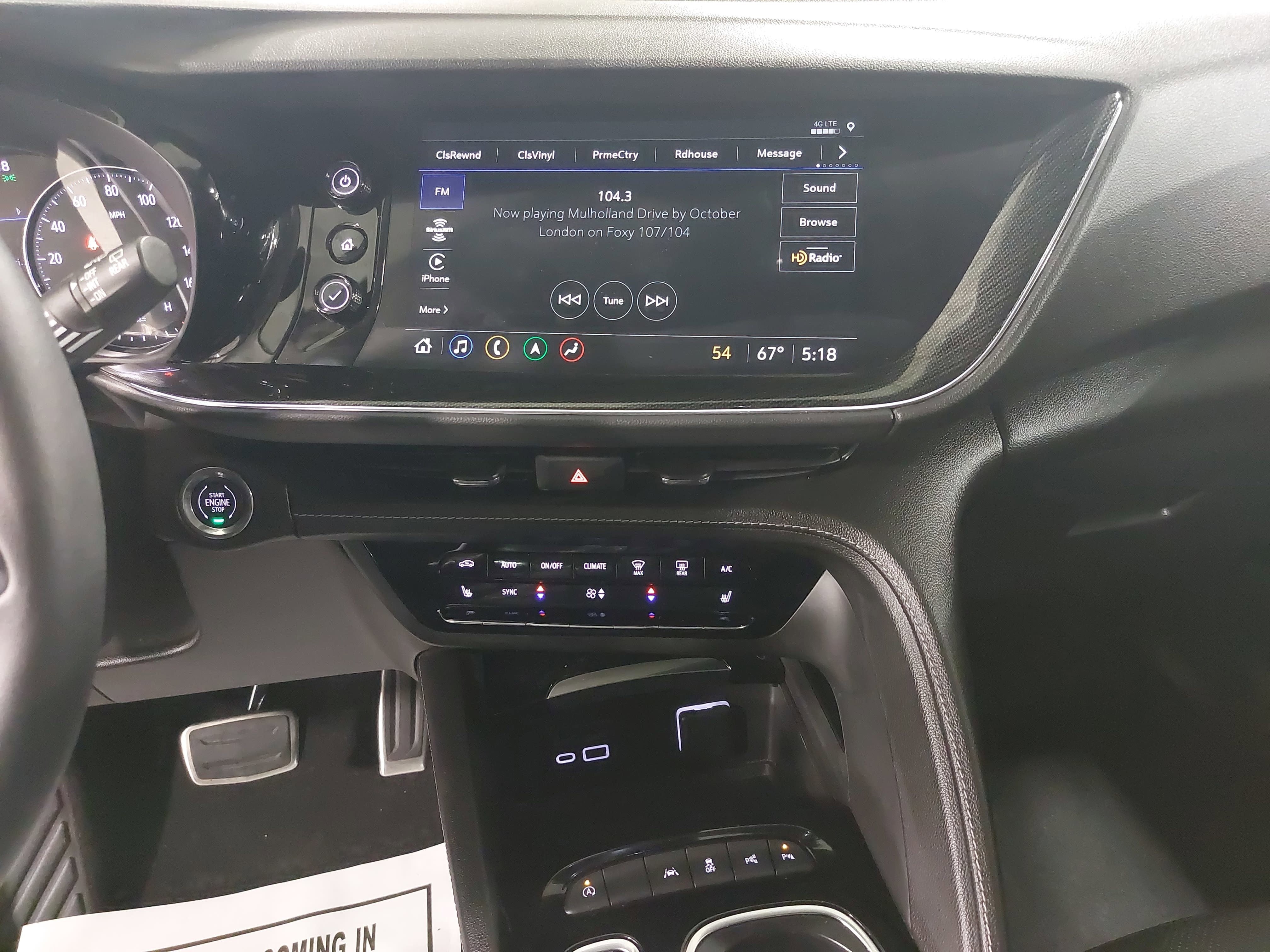 2022 Buick Envision Essence