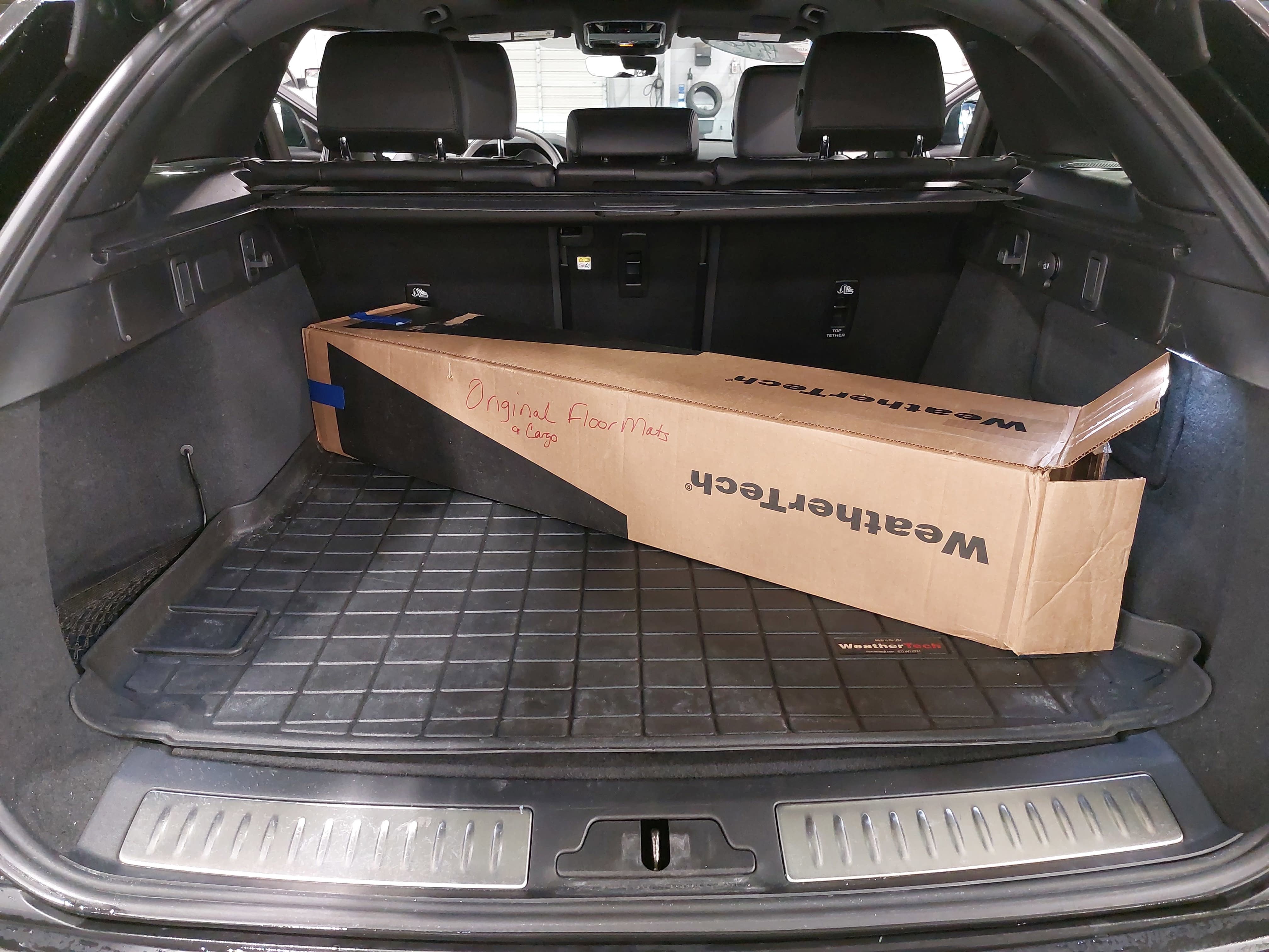 2024 Land Rover Range Rover Velar Dynamic SE