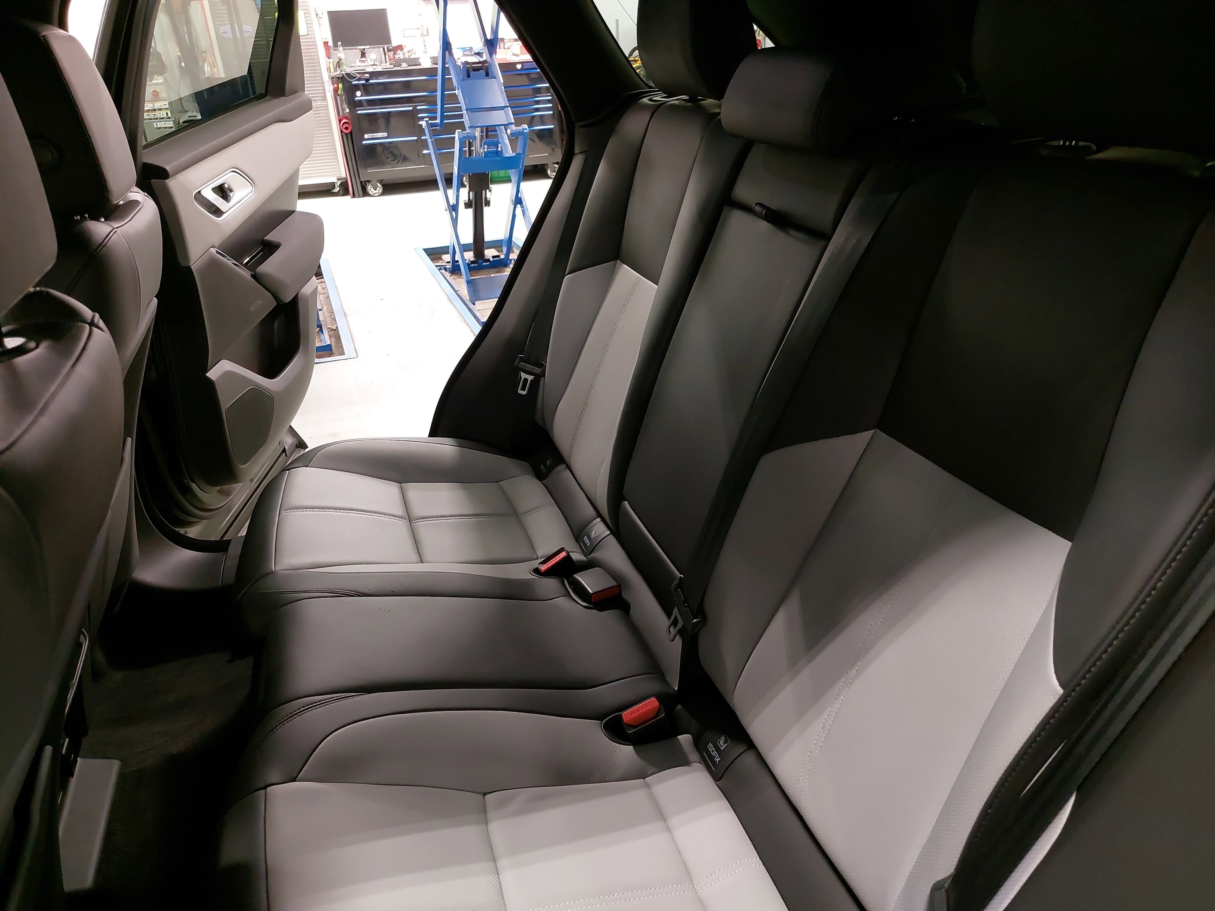 2024 Land Rover Range Rover Velar Dynamic SE