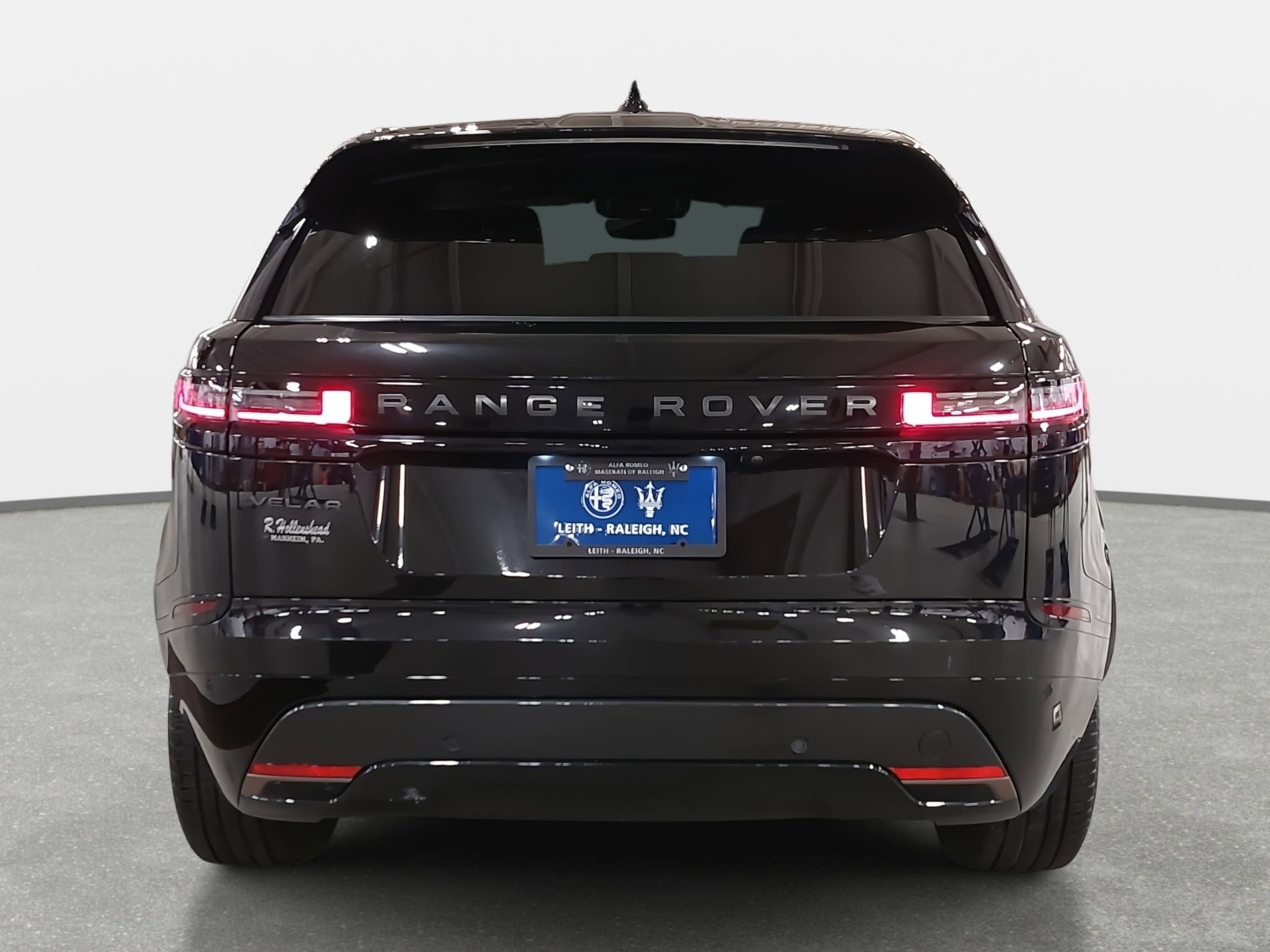 2024 Land Rover Range Rover Velar Dynamic SE