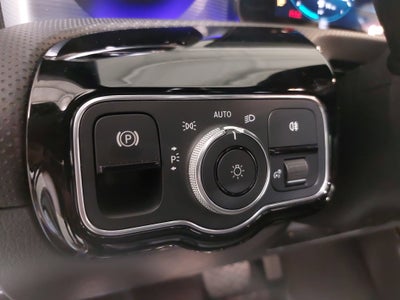 2022 Mercedes-Benz A-Class A 220