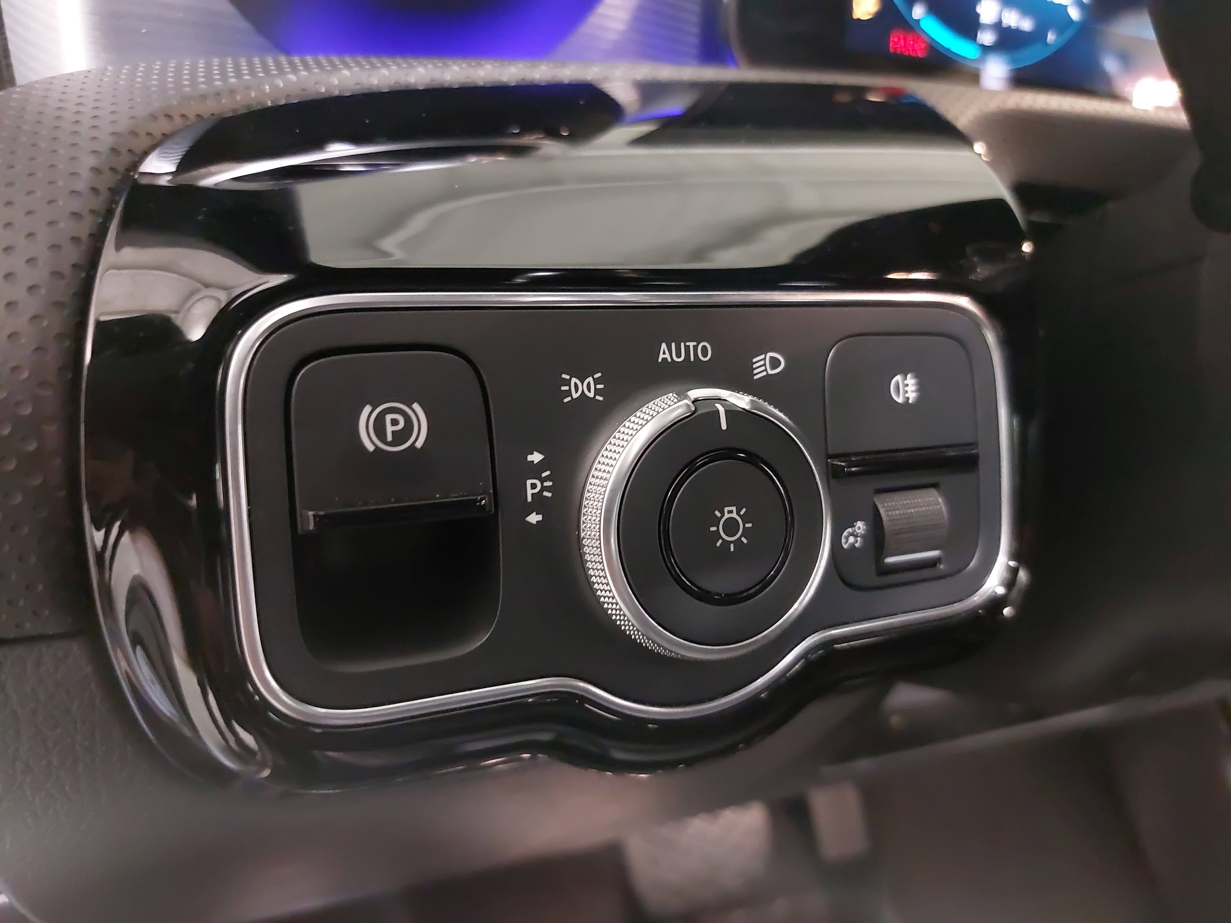 2022 Mercedes-Benz A-Class A 220