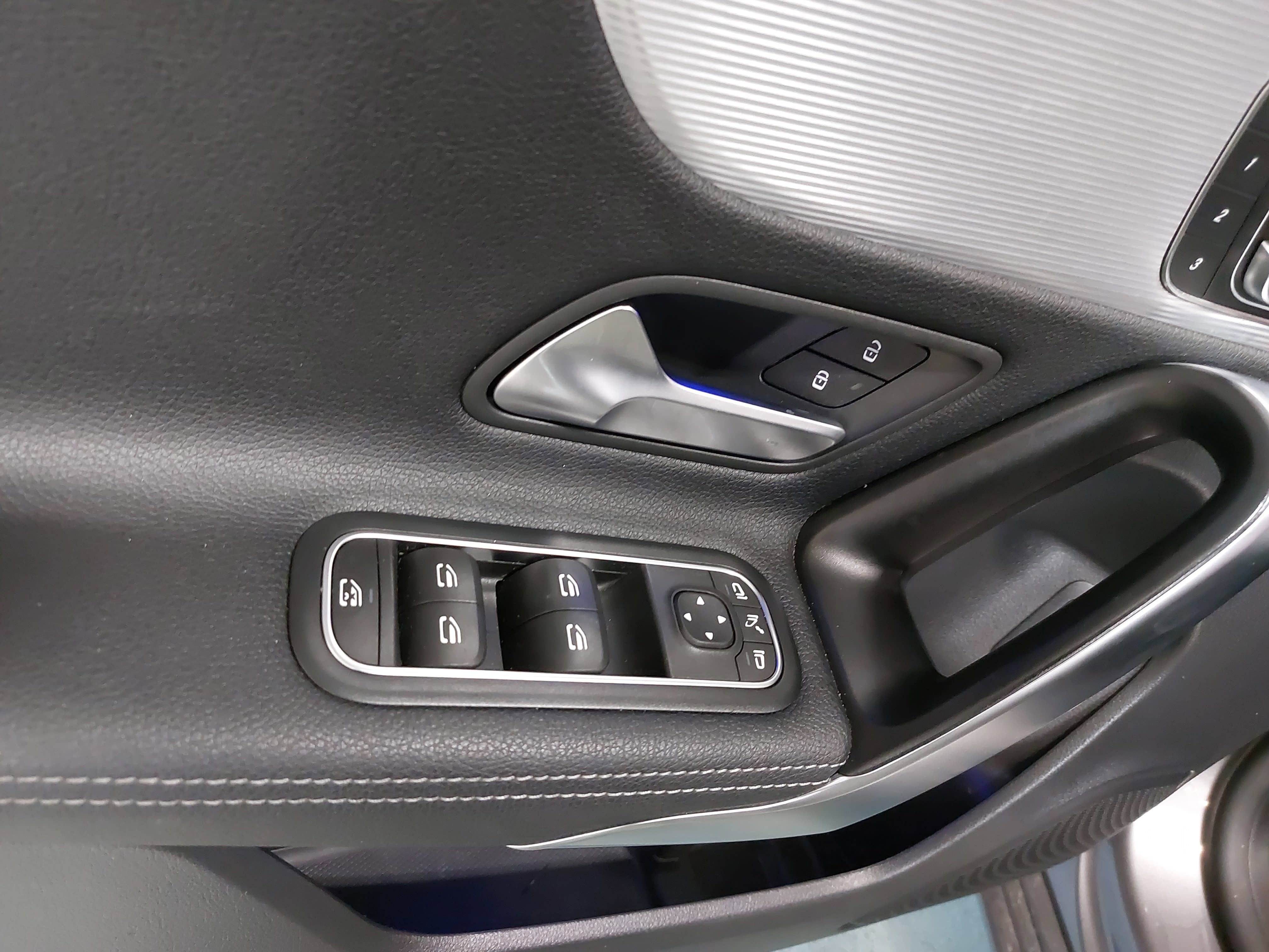 2022 Mercedes-Benz A-Class A 220