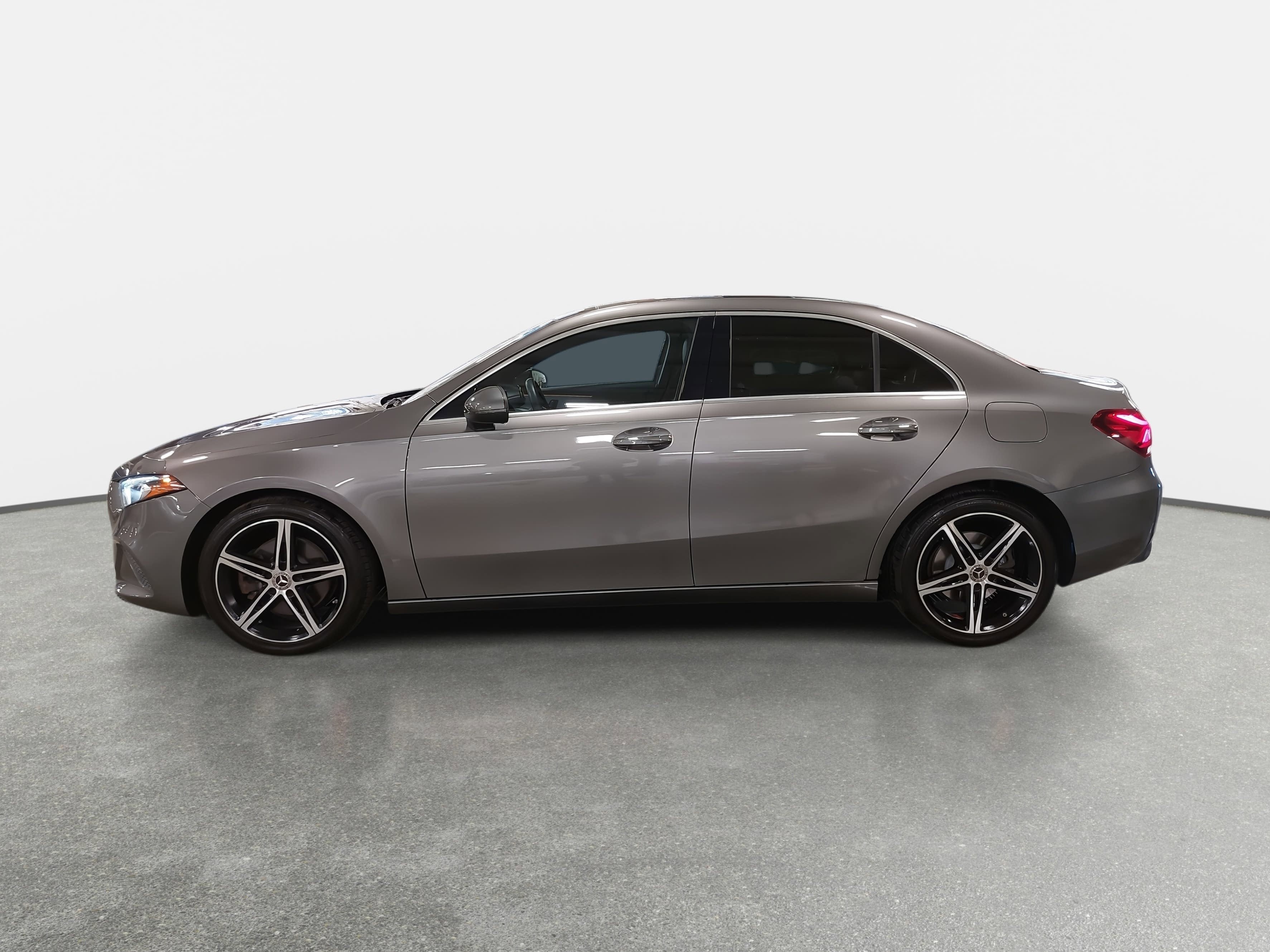 2022 Mercedes-Benz A-Class A 220