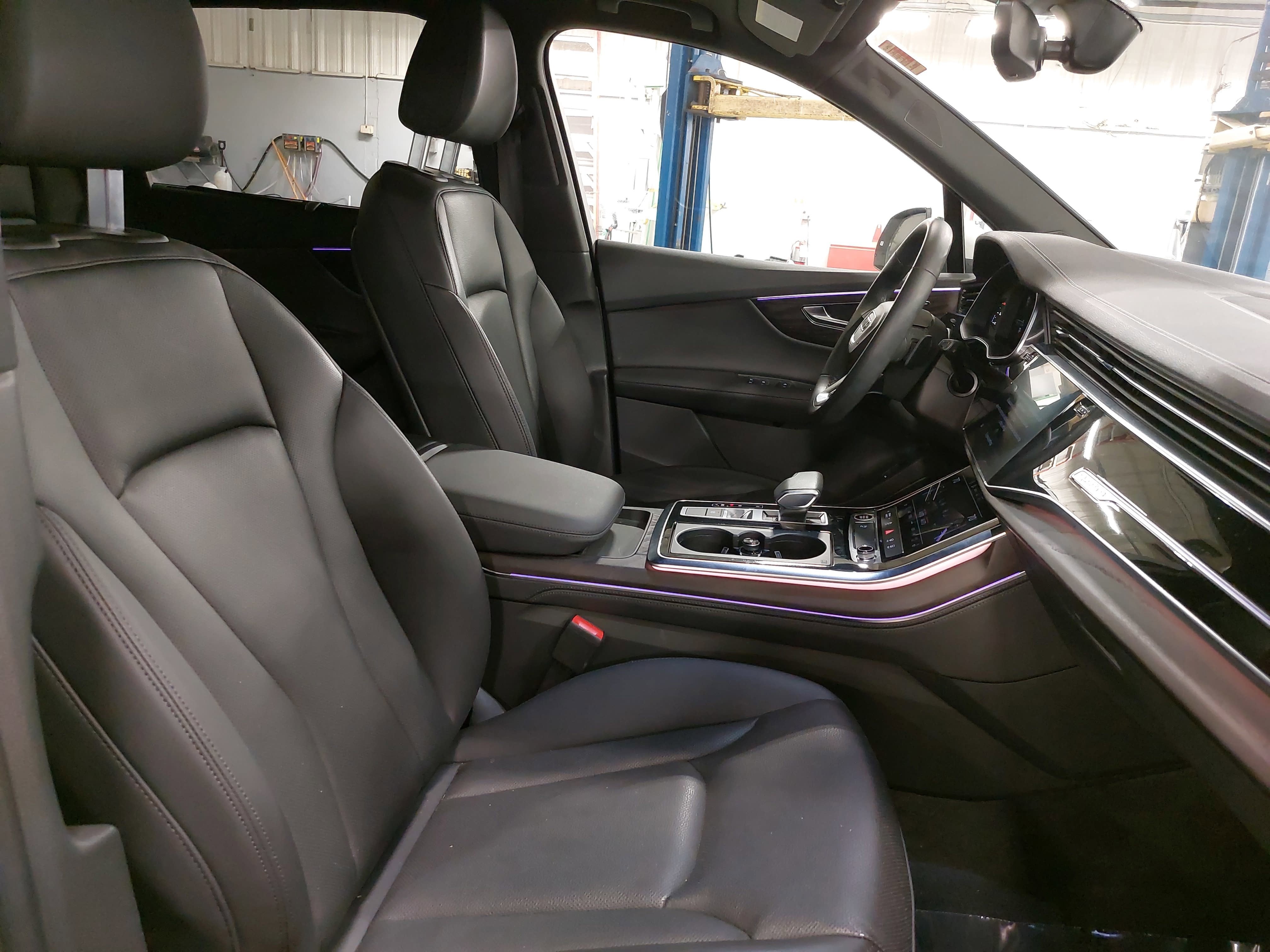 2023 Audi Q7 Premium Plus