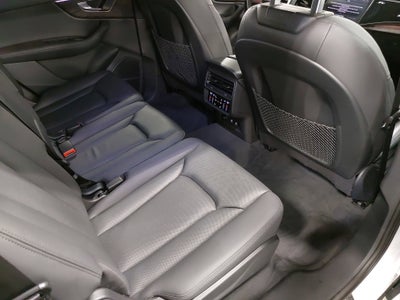 2023 Audi Q7 Premium Plus