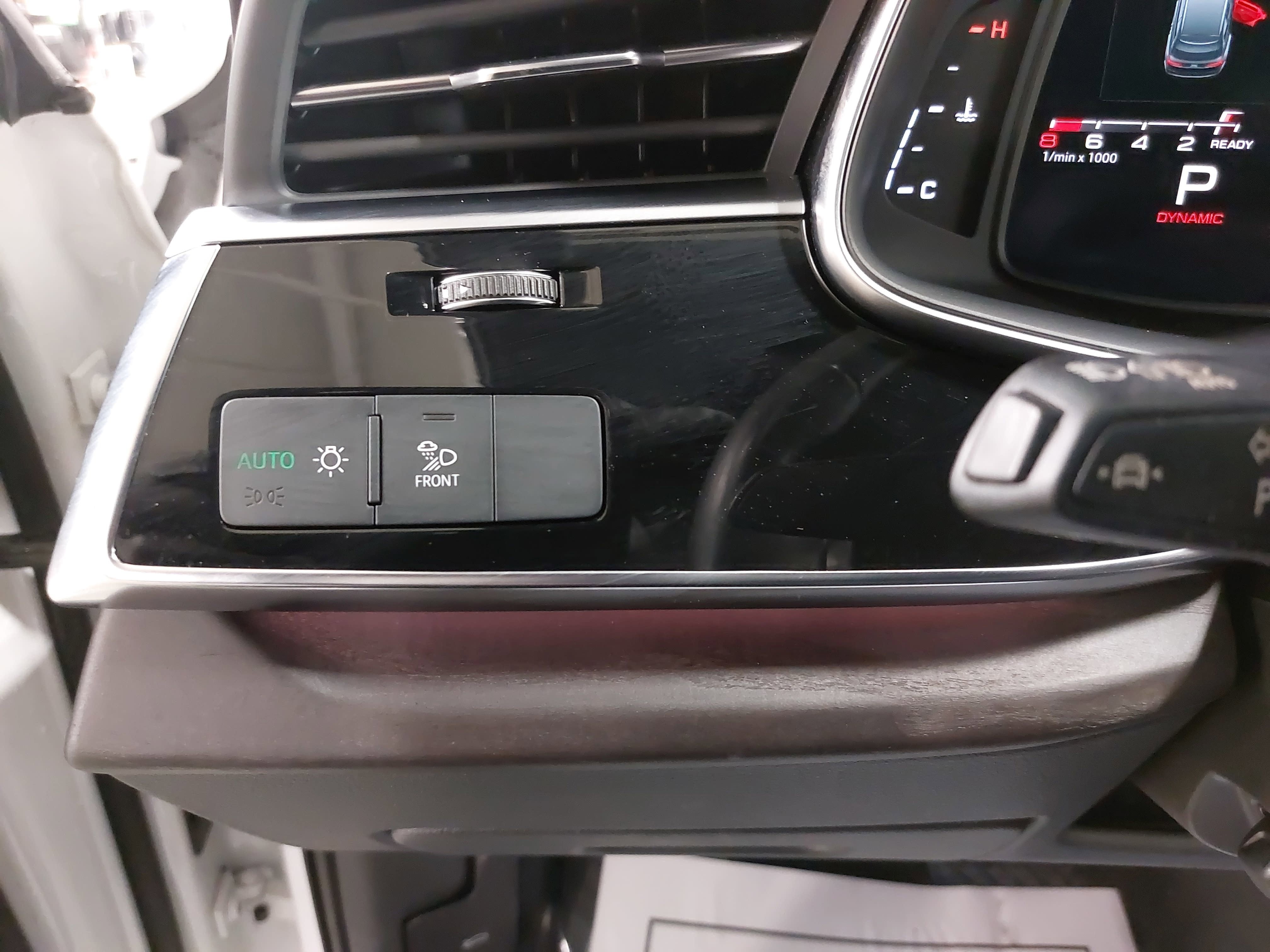 2023 Audi Q7 Premium Plus