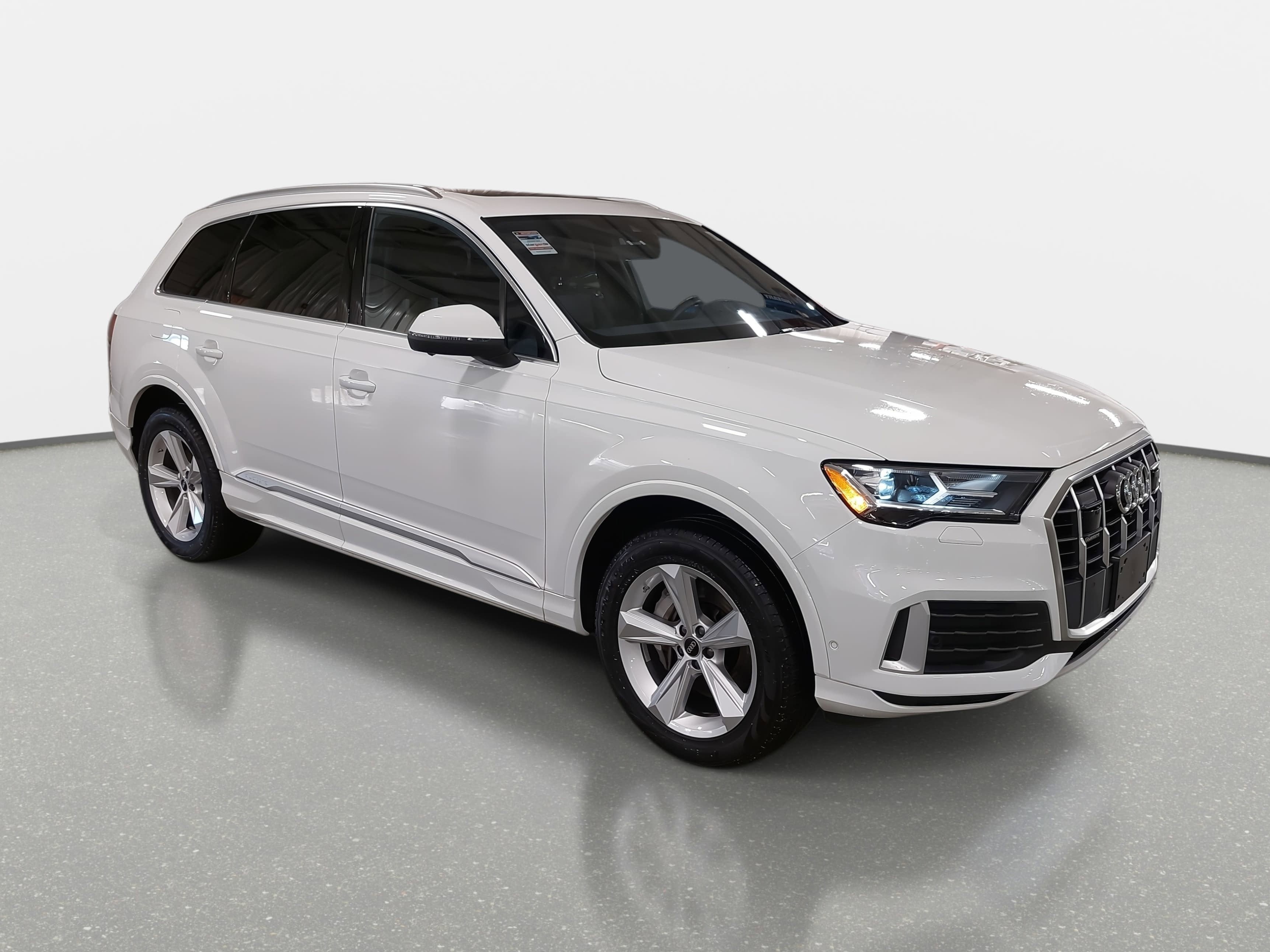 2023 Audi Q7 Premium Plus