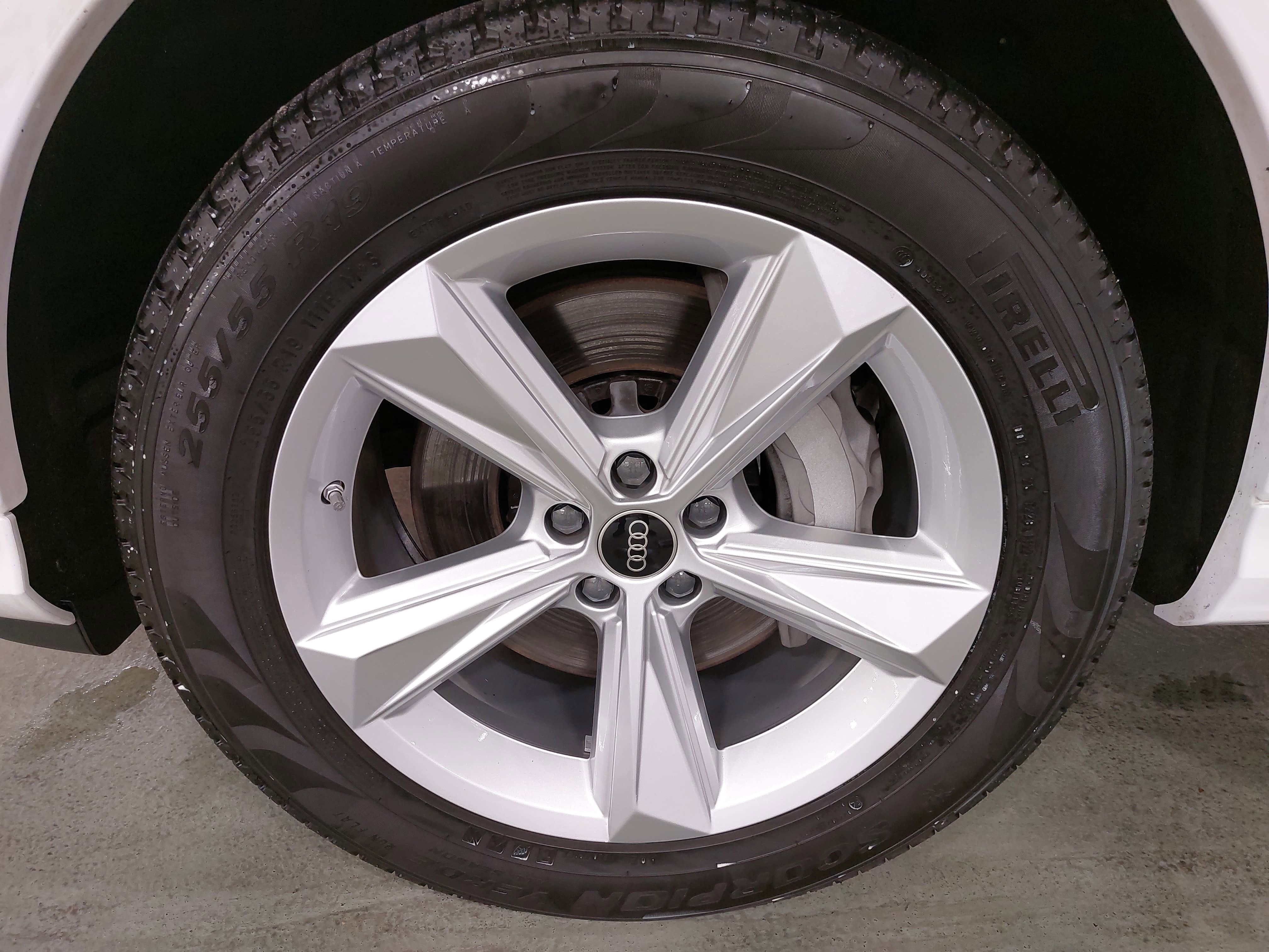 2023 Audi Q7 Premium Plus