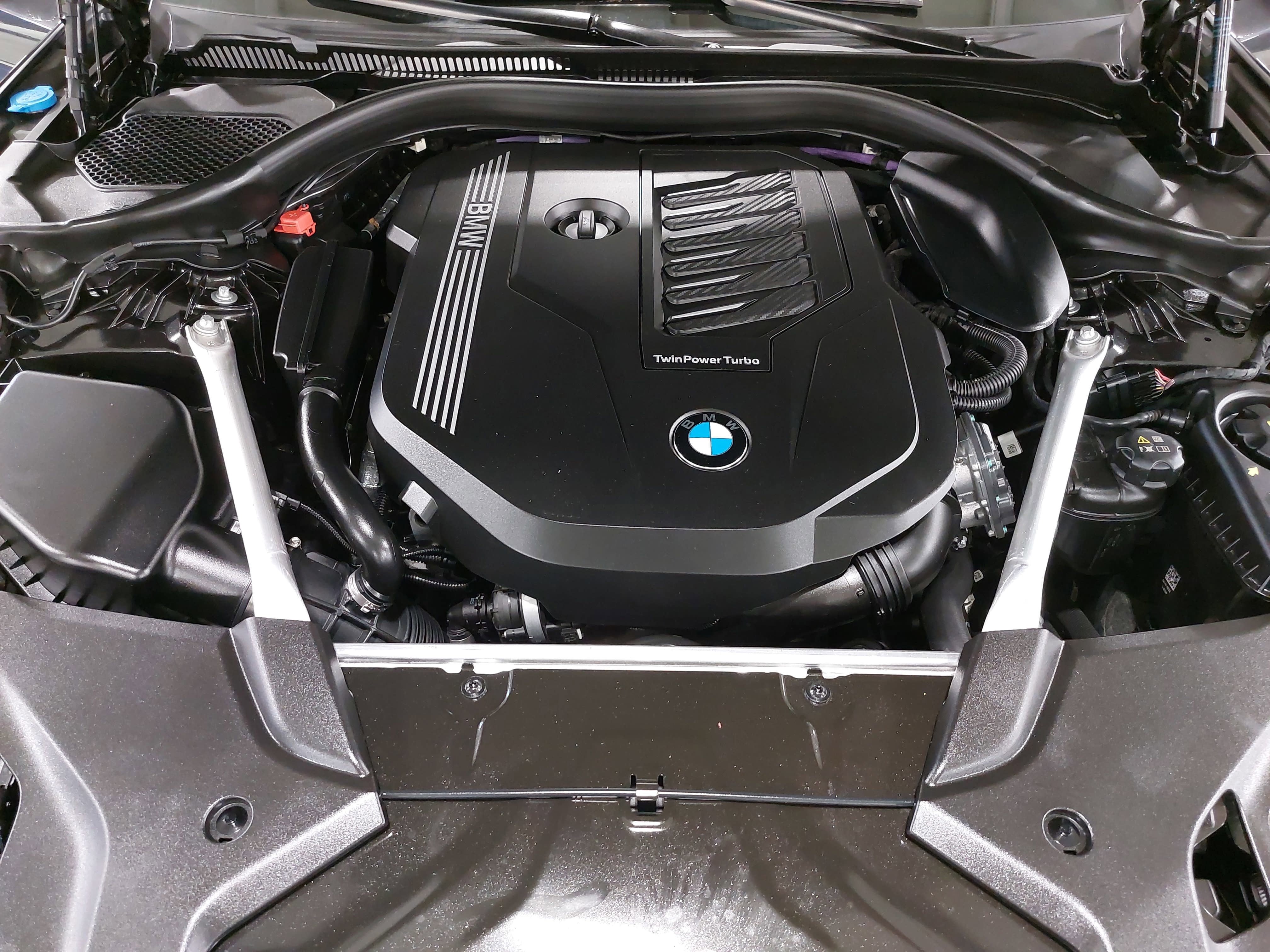 2023 BMW 5 Series 540i xDrive