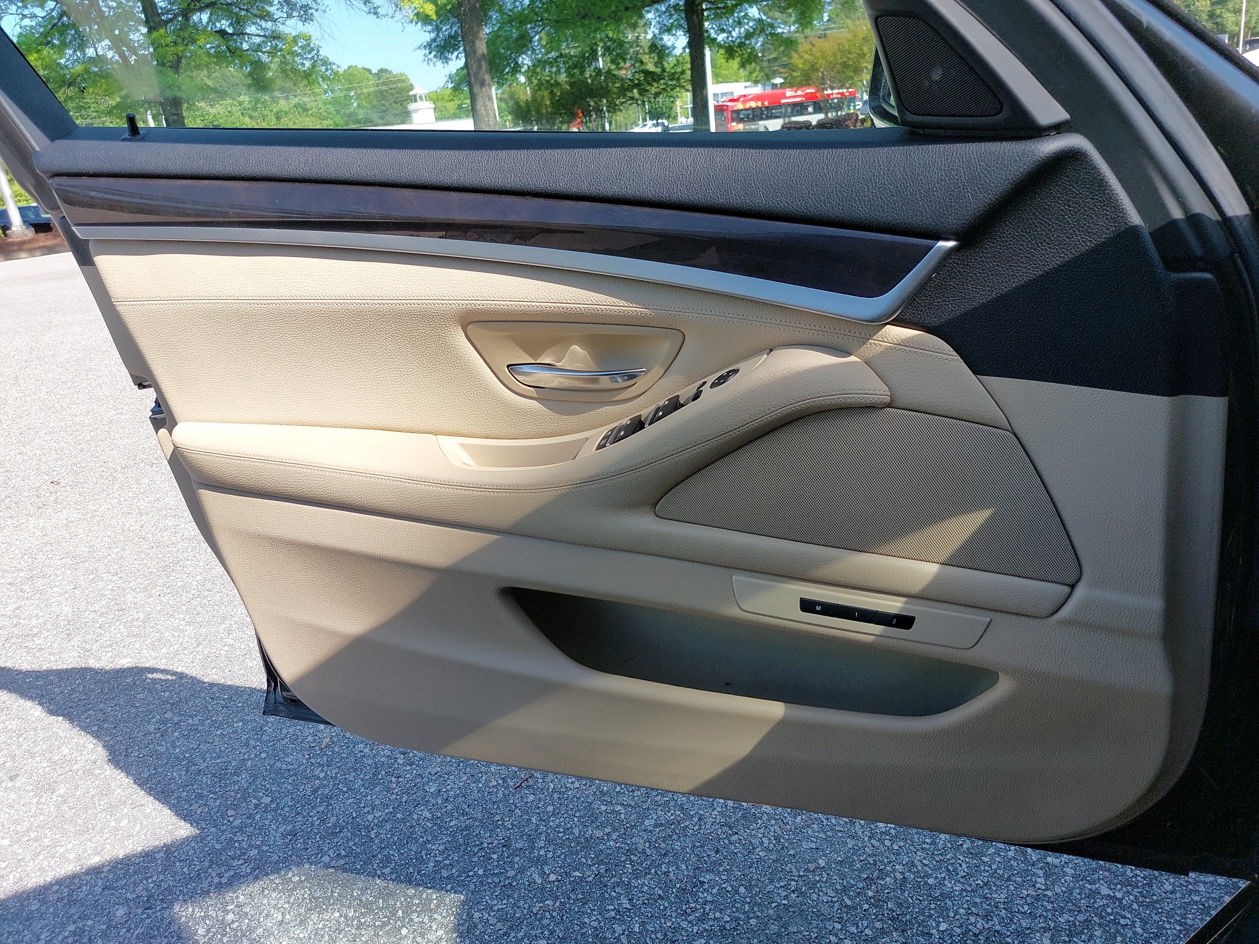 2011 BMW 5 Series 535i