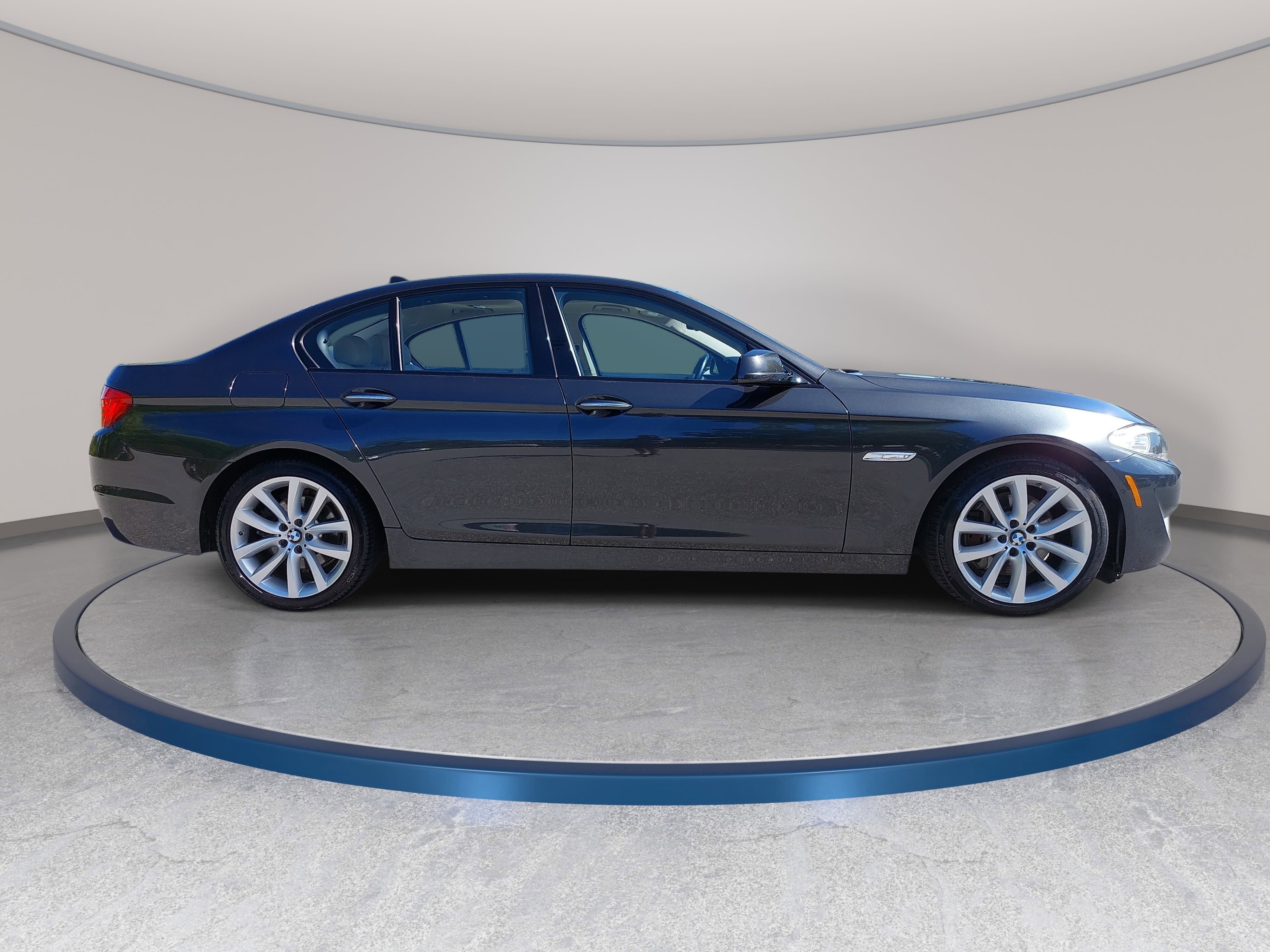 2011 BMW 5 Series 535i