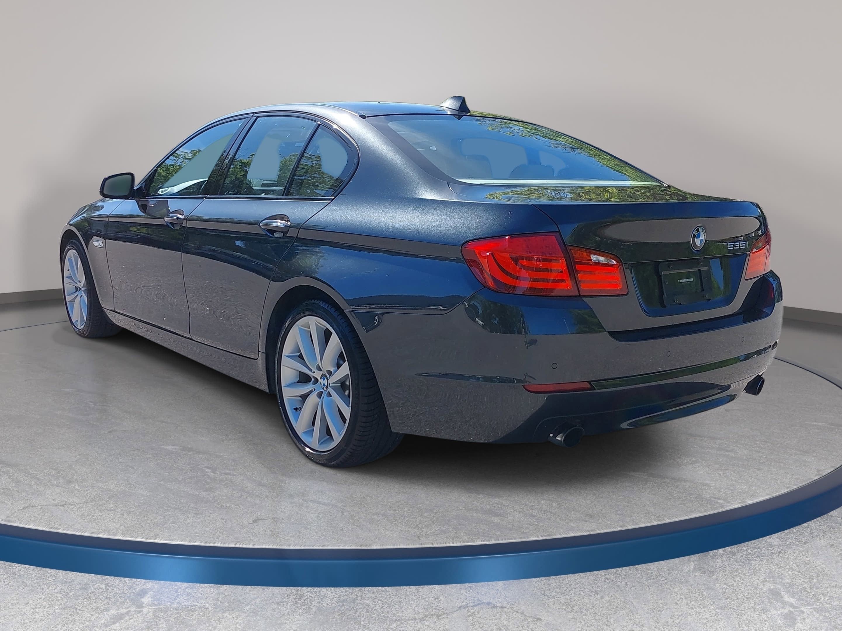 2011 BMW 5 Series 535i