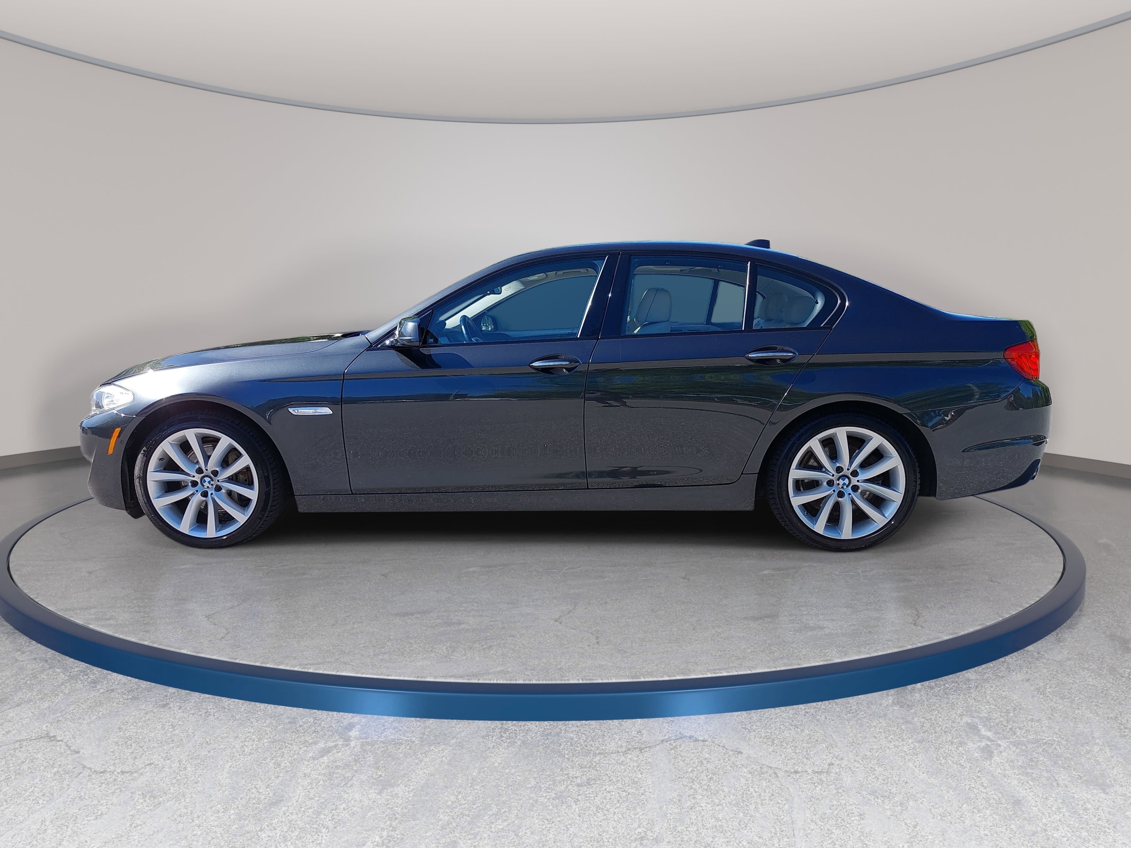 2011 BMW 5 Series 535i