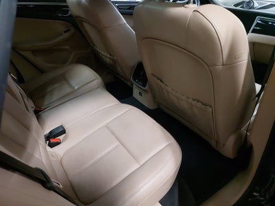 2019 Porsche Macan Base