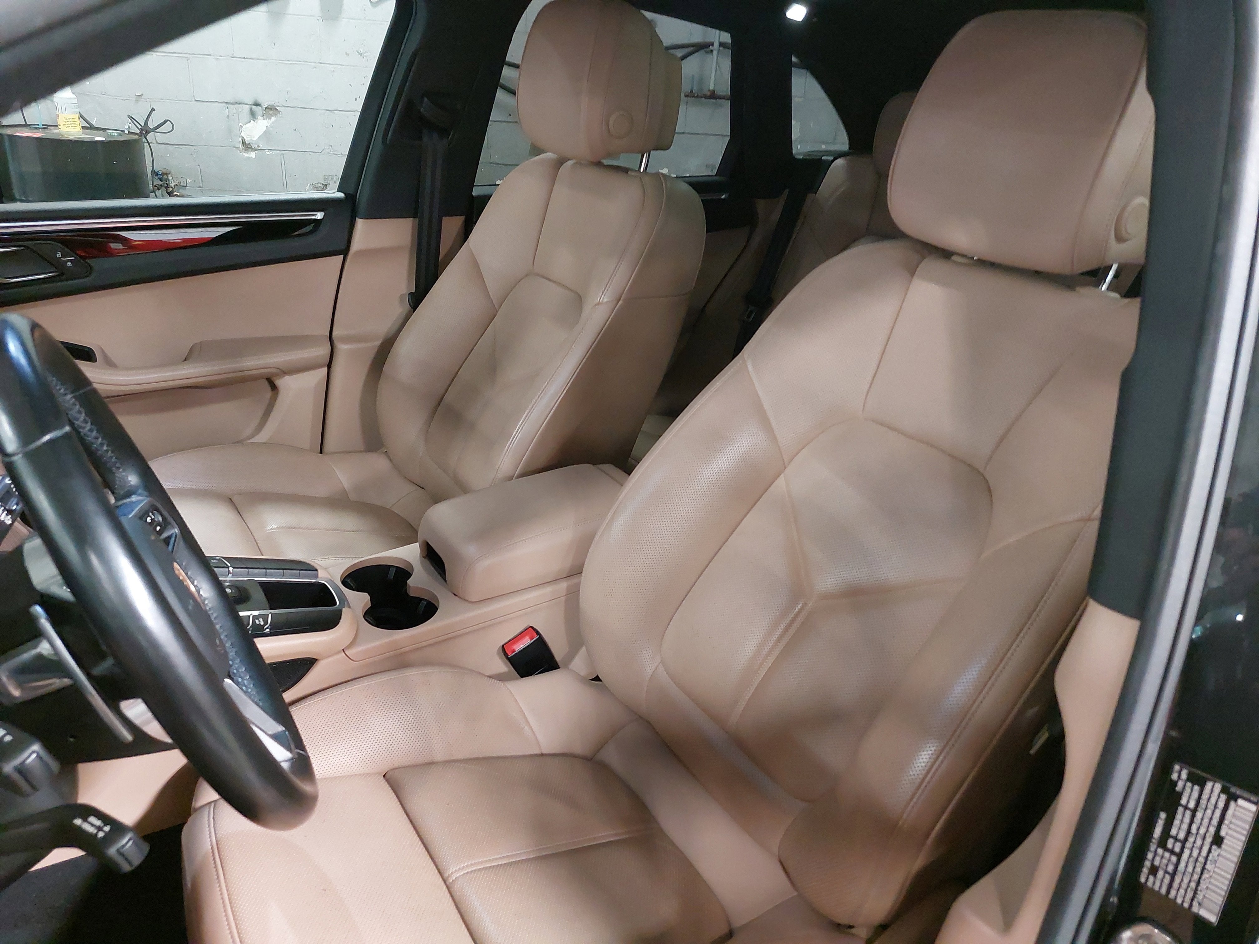 2019 Porsche Macan Base